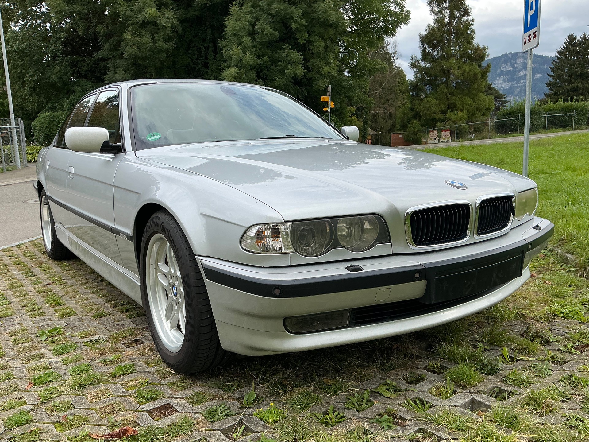 BMW 740i V8 ABS dAiB-image-0