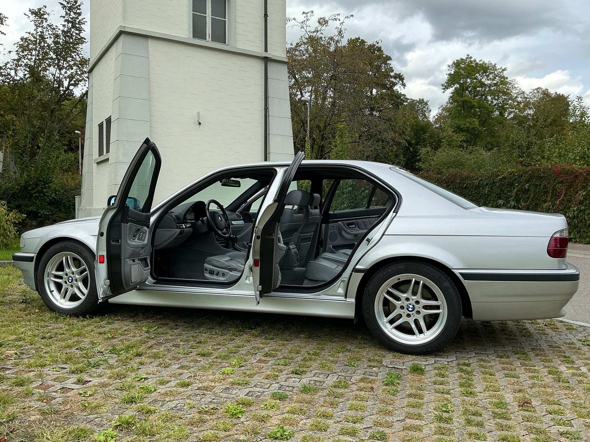 BMW 740i V8 ABS dAiB-image-13