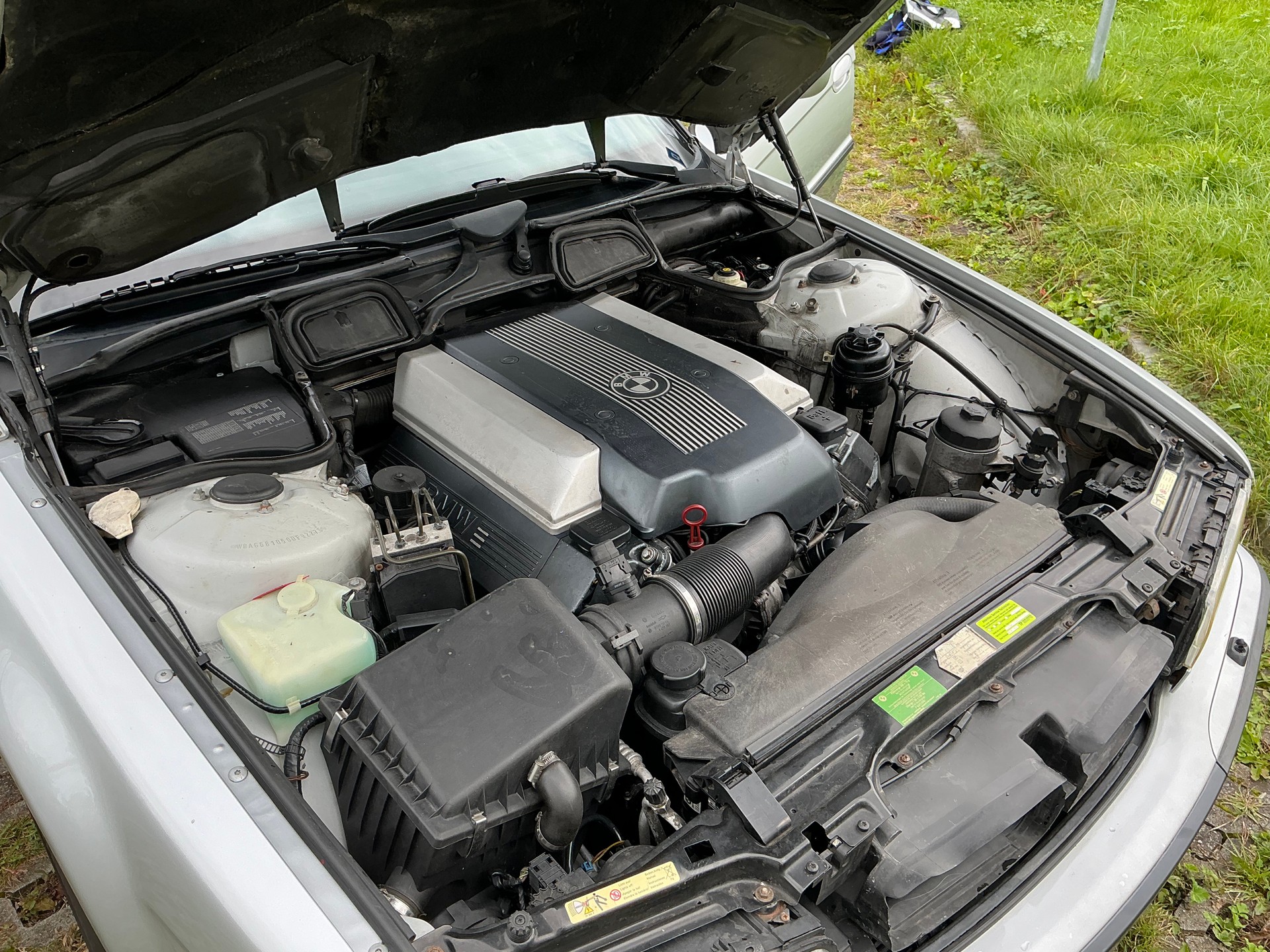 BMW 740i V8 ABS dAiB-image-11