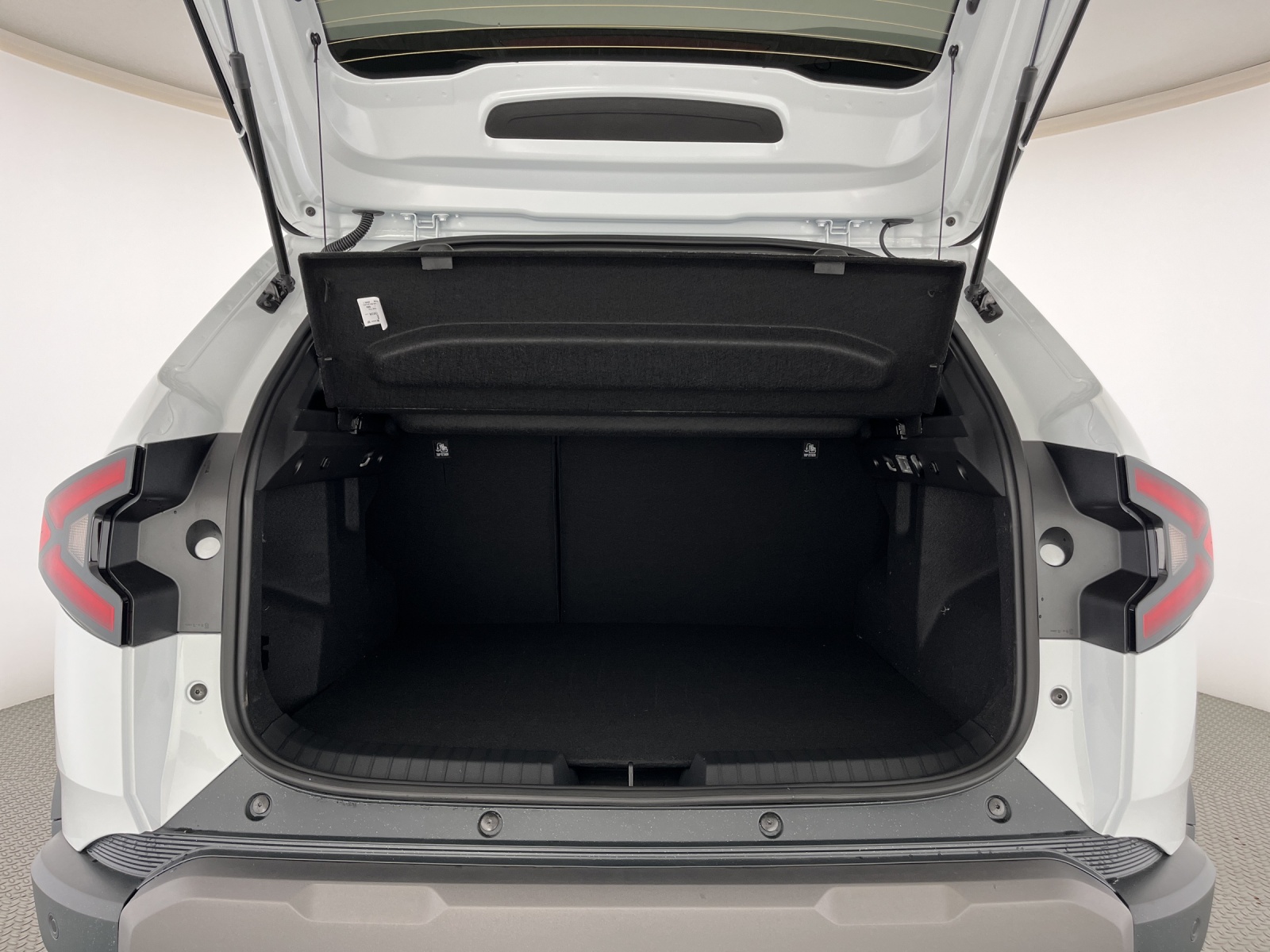 DACIA Duster 1.2 Hybrid Extreme 4WD-image-17