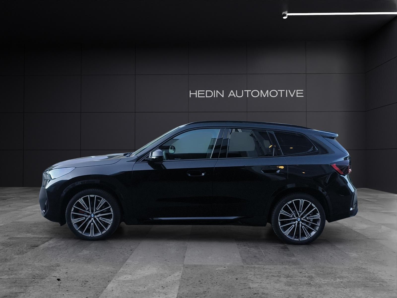 BMW X1 23d xDrive paddles-showroom-element-1