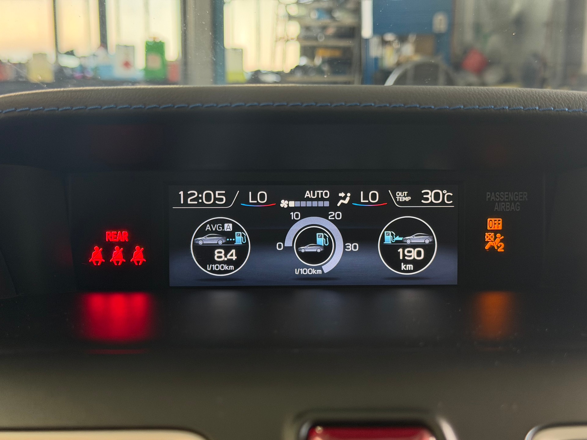 SUBARU Levorg 2.0i Swiss Plus AWD Lineartronic | CH-Auto | 1-Hand | Ab MFK 08.2025 | AHK | Ab Service-image-15
