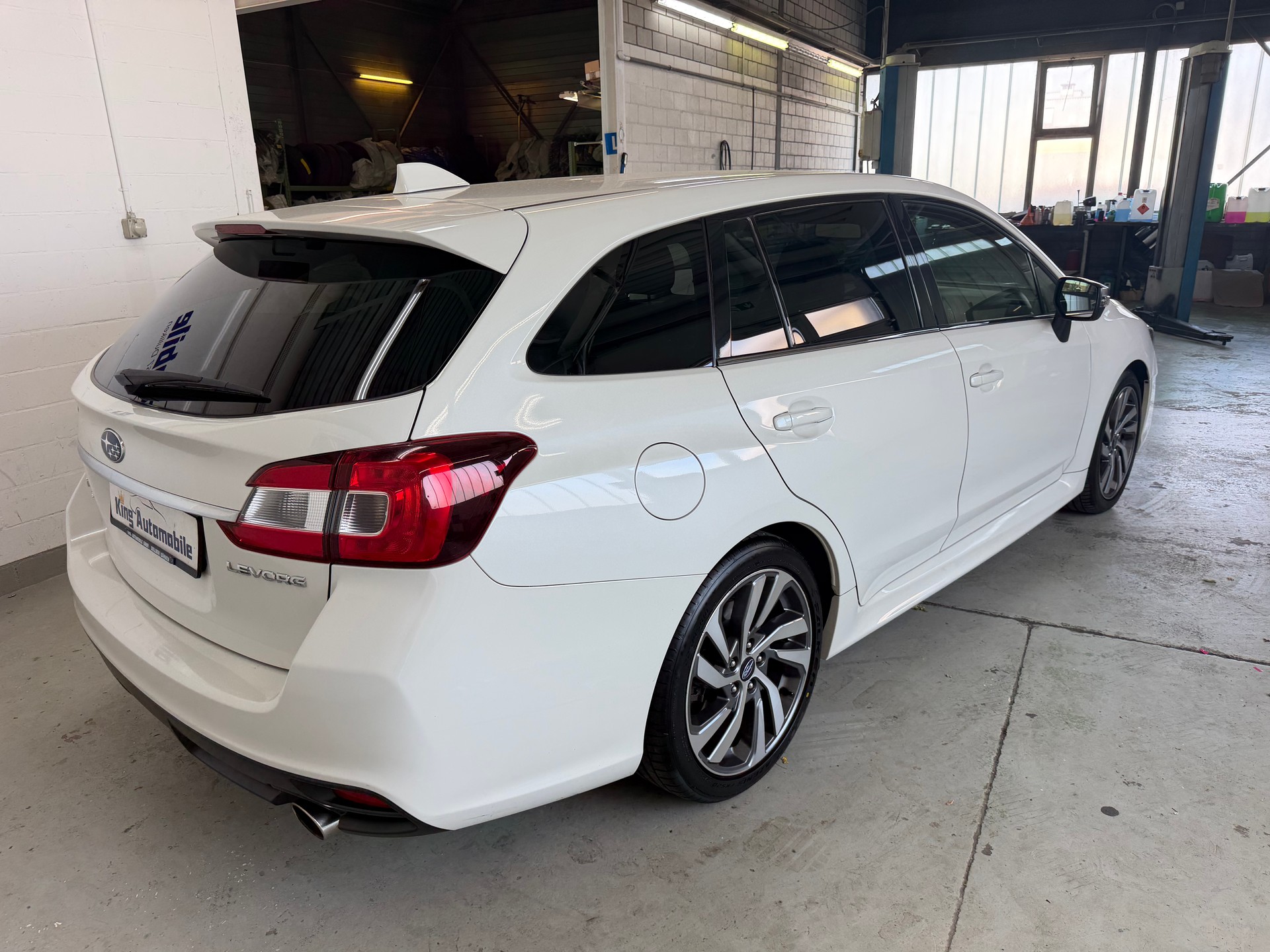 SUBARU Levorg 2.0i Swiss Plus AWD Lineartronic | CH-Auto | 1-Hand | Ab MFK 08.2025 | AHK | Ab Service-image-6