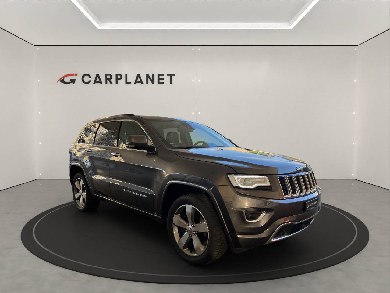 JEEP Grand Cherokee 3.0 CRD 250PS Overland inkl. AHK-image-1