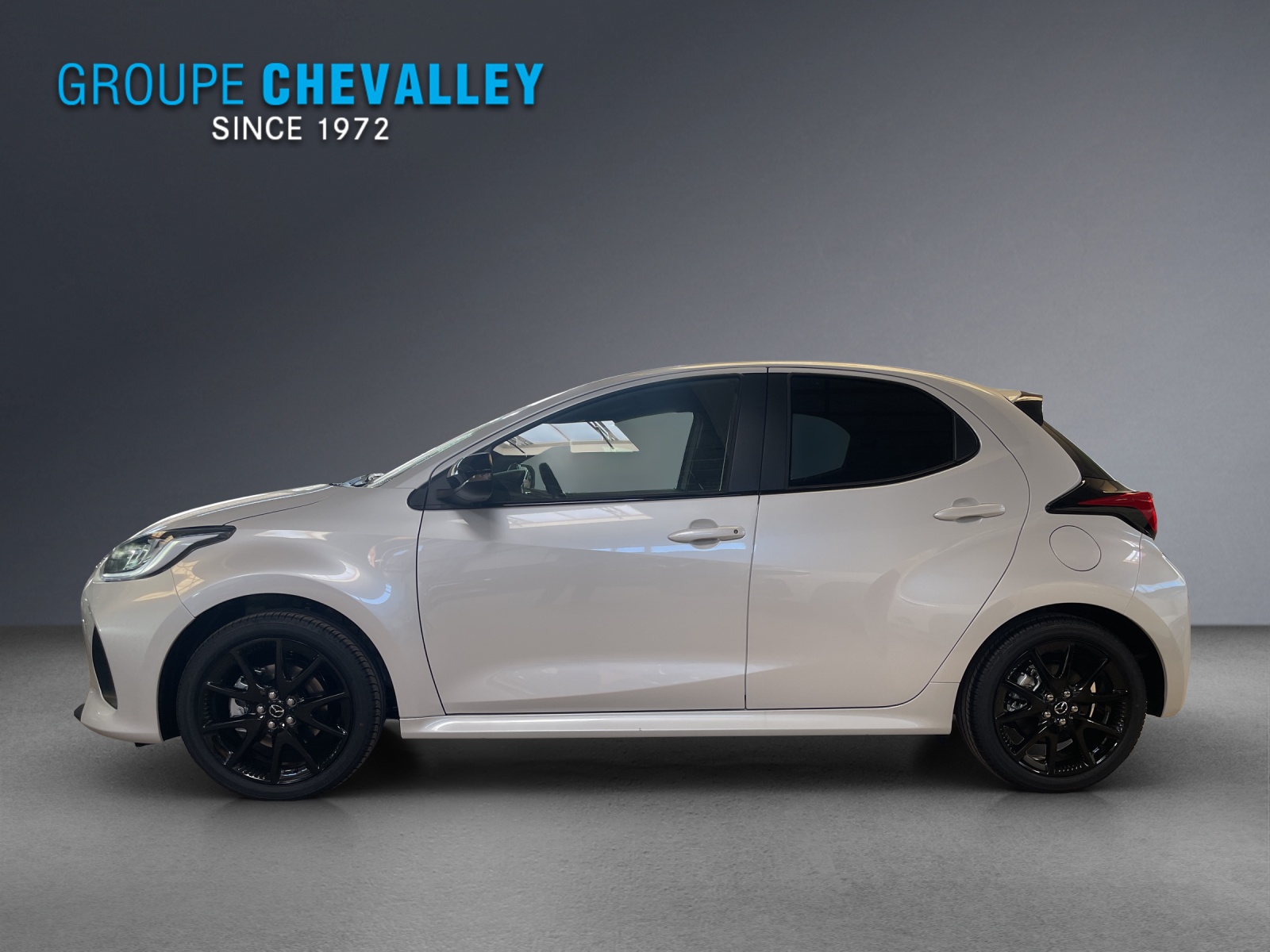 MAZDA 2 Hybrid Homura-showroom-element-2