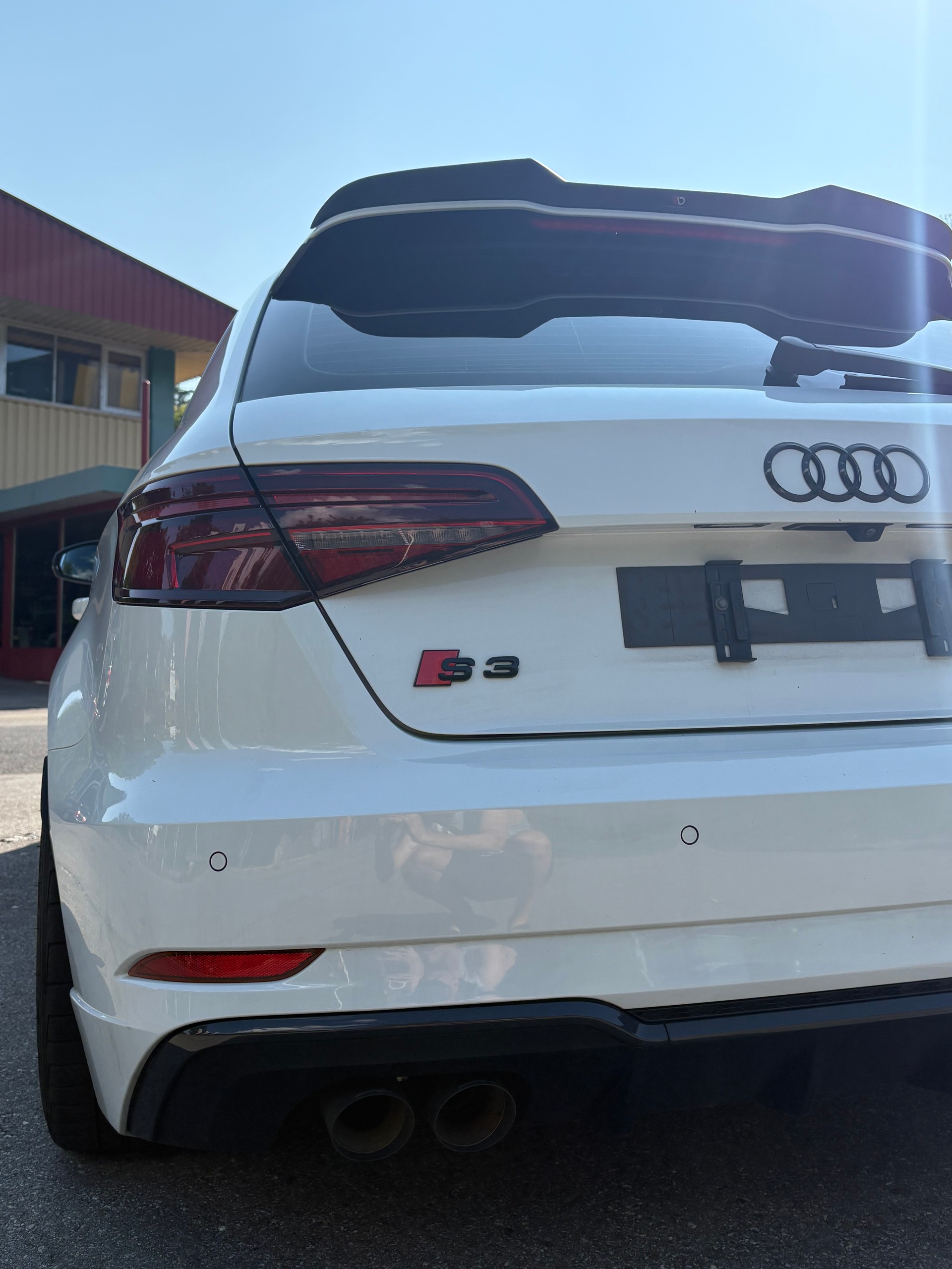 AUDI S3 Sportback 2.0 T FSI quattro S-Tronic-image-1
