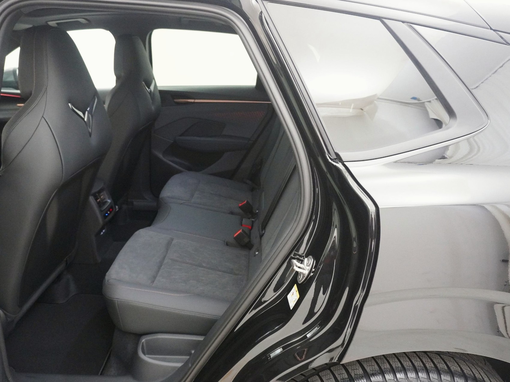 CUPRA Terramar 2.0 TSI VZ Performance 4Drive DSG-image-16