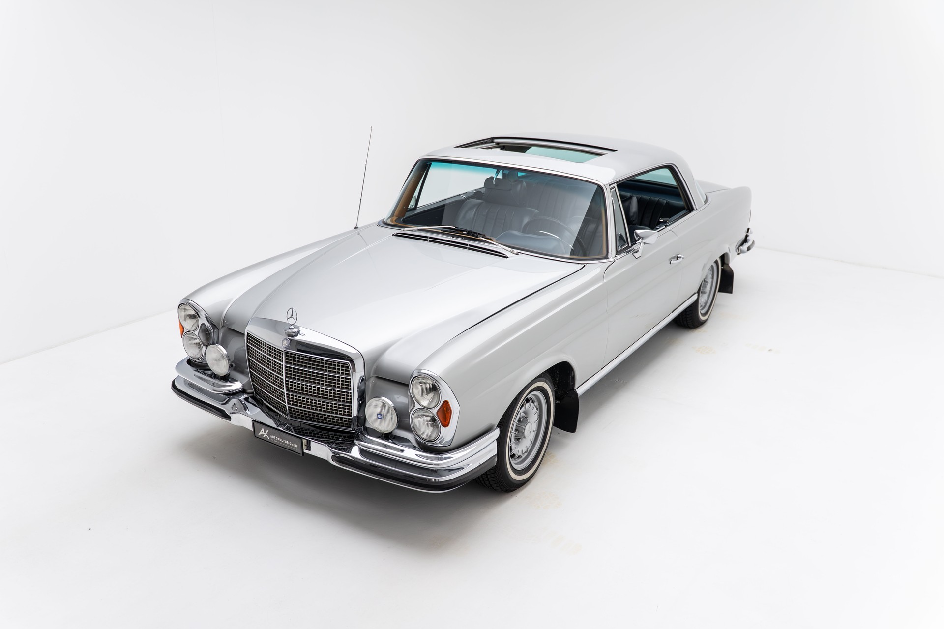 MERCEDES-BENZ 280 SEC-image-6