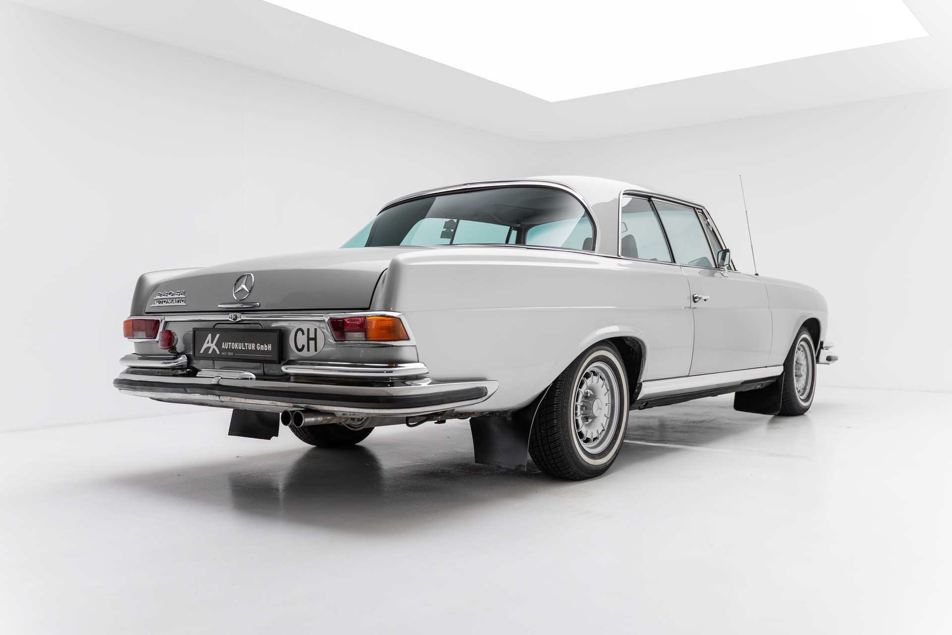 MERCEDES-BENZ 280 SEC-image-14