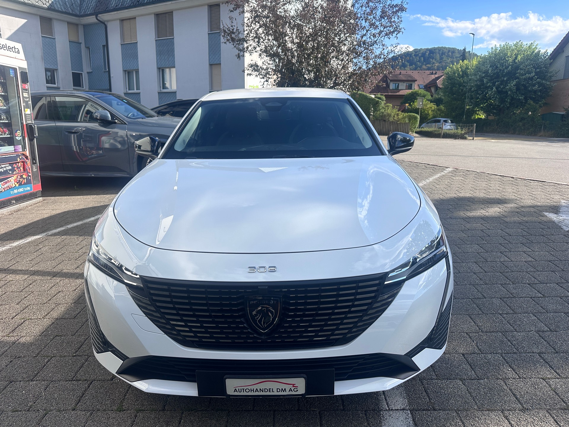 PEUGEOT 308 SW 1.5 BlueHDI Allure EAT8-image-0