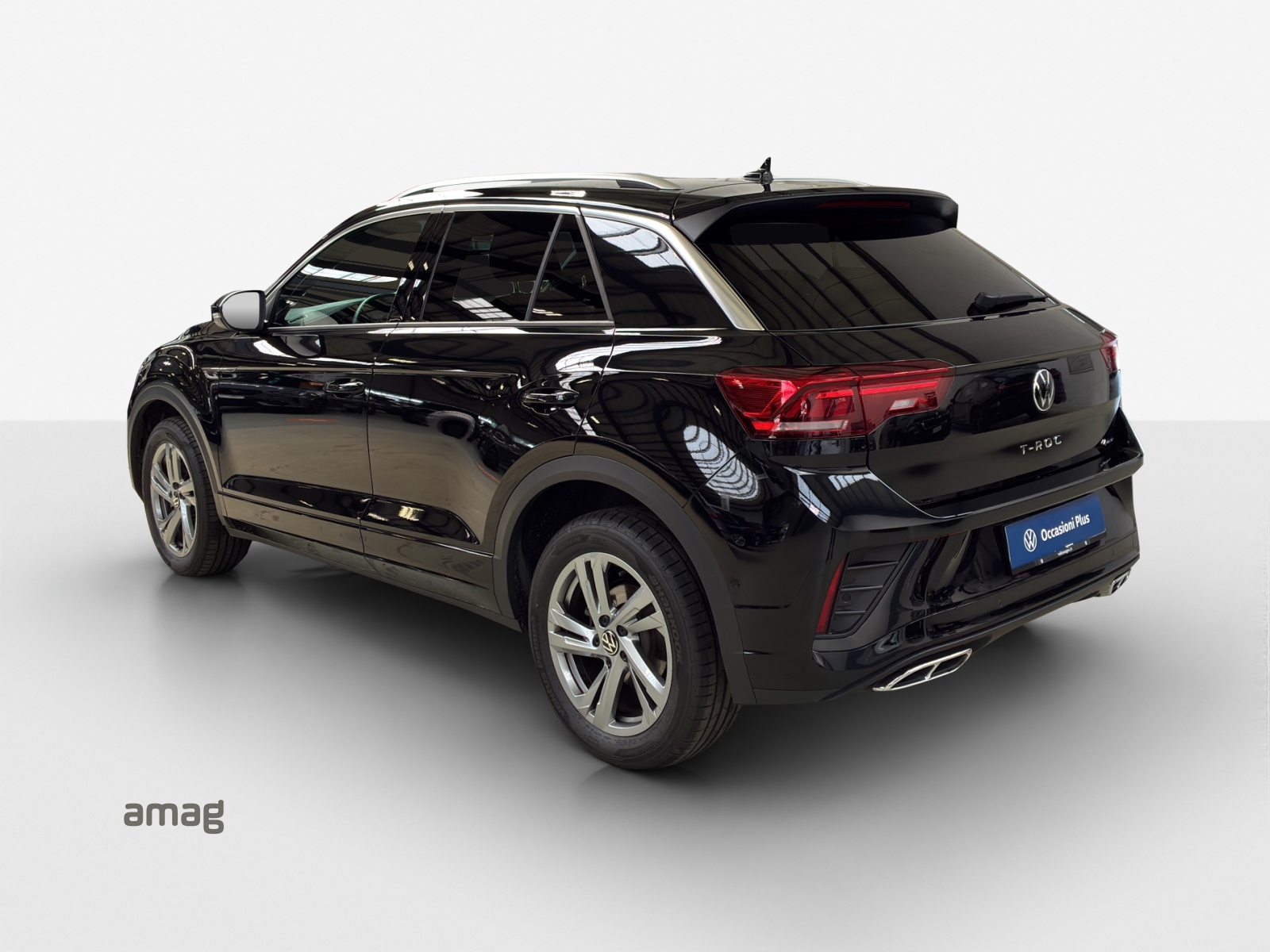 VW T-Roc 2.0 TSI R-Line DSG 4Motion-image-2