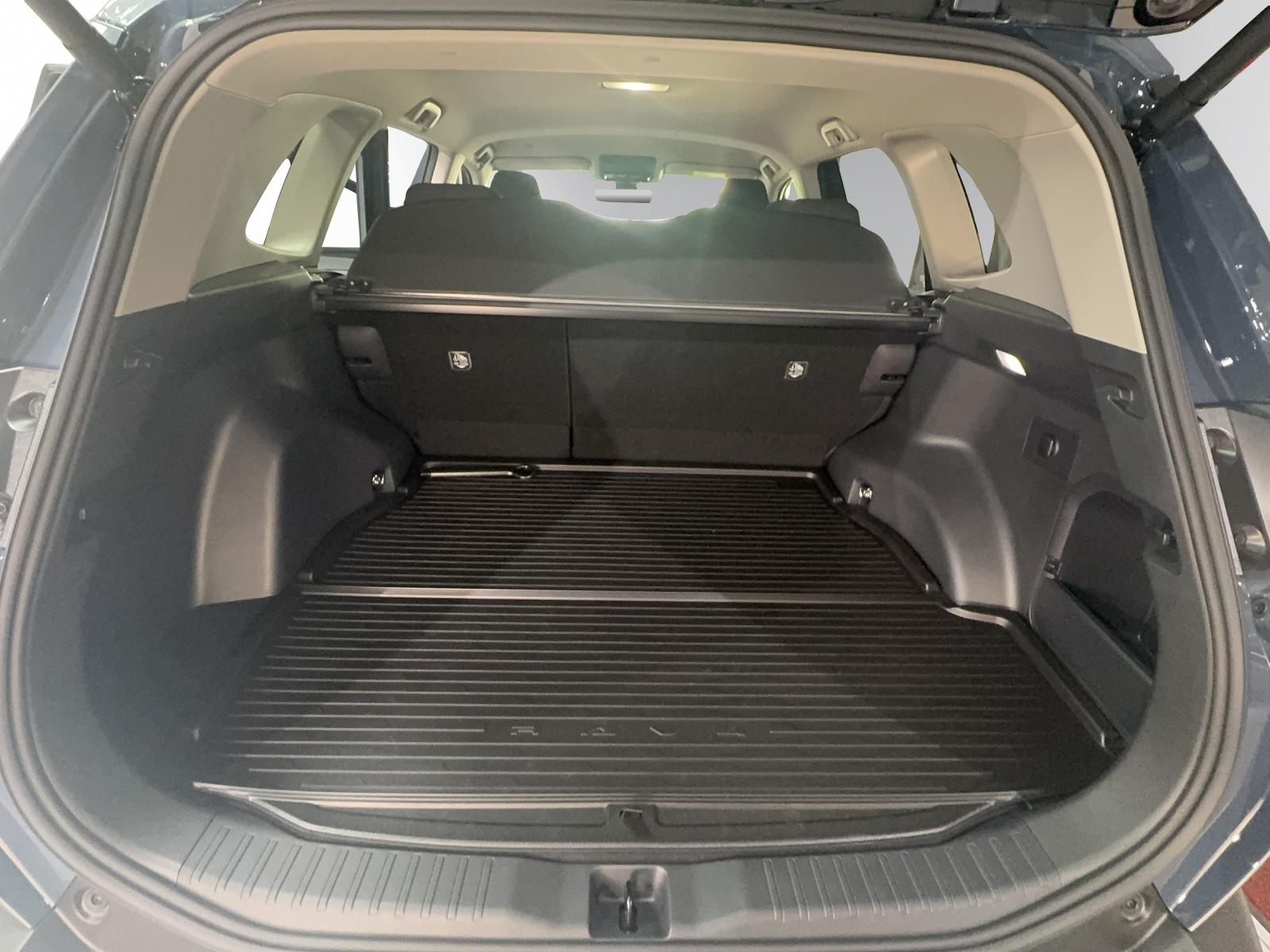 TOYOTA RAV4 2.5 HEV Trend-image-13