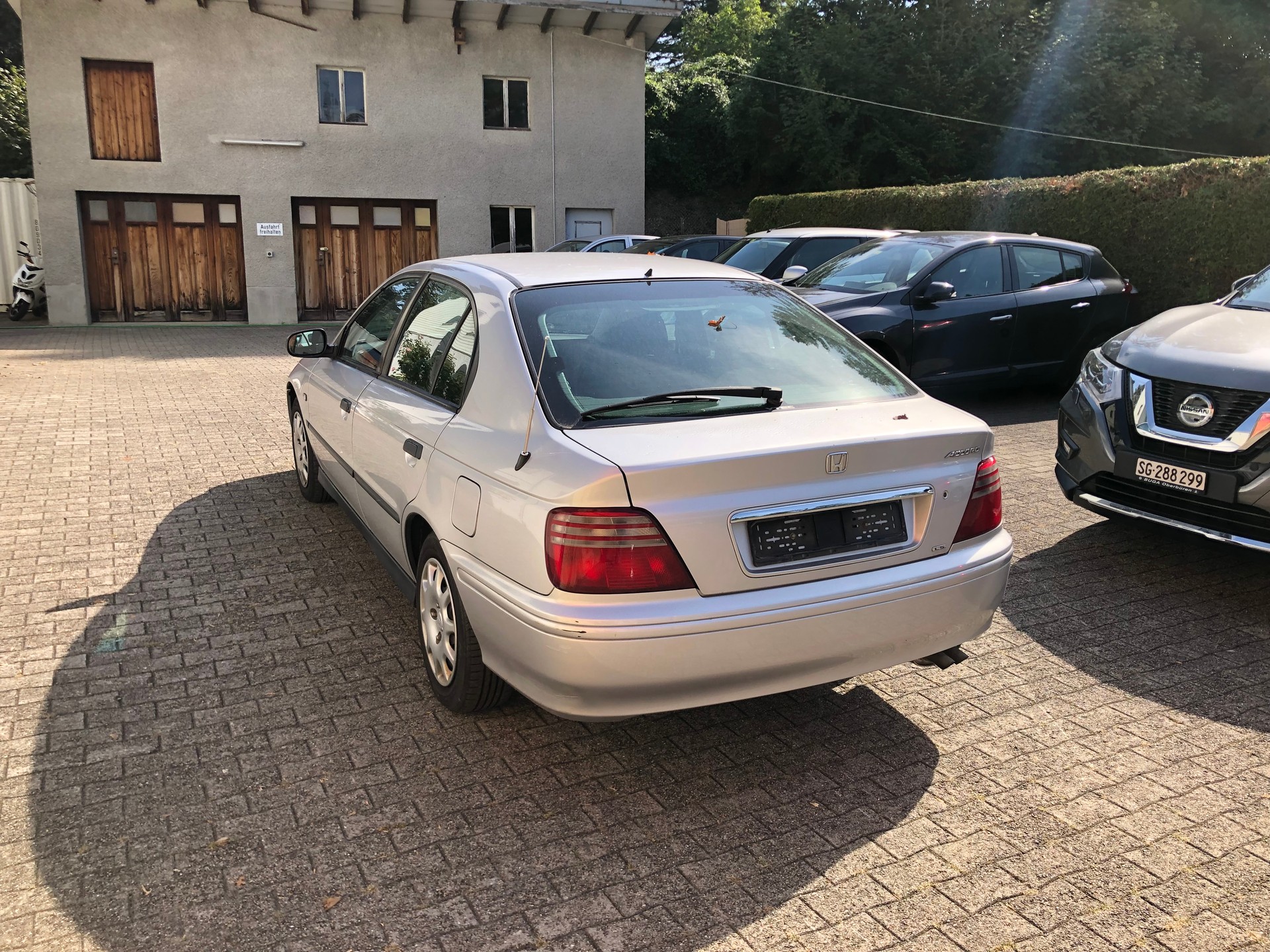 HONDA Accord 2.0i LS-image-4