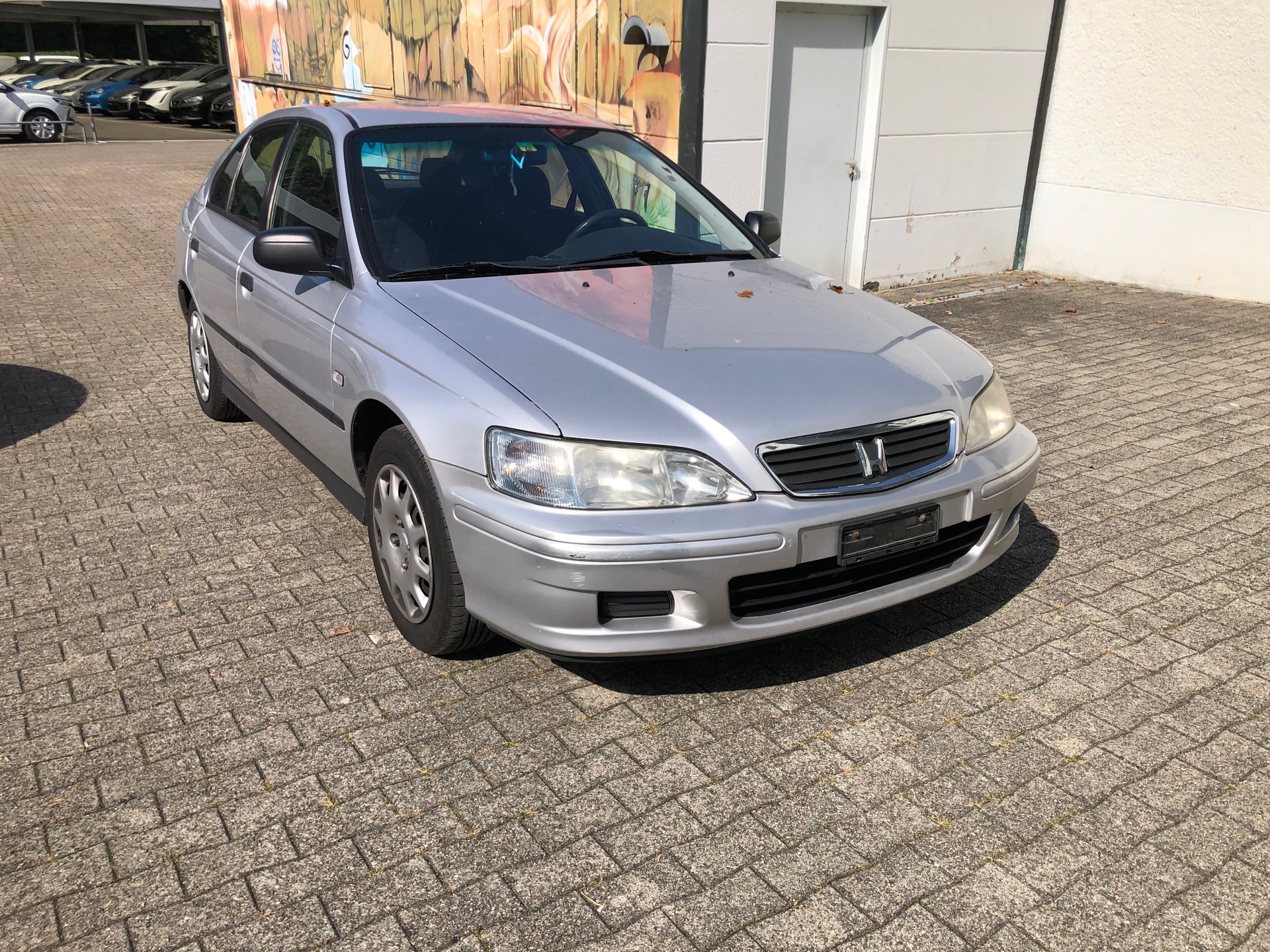 HONDA Accord 2.0i LS-image-1