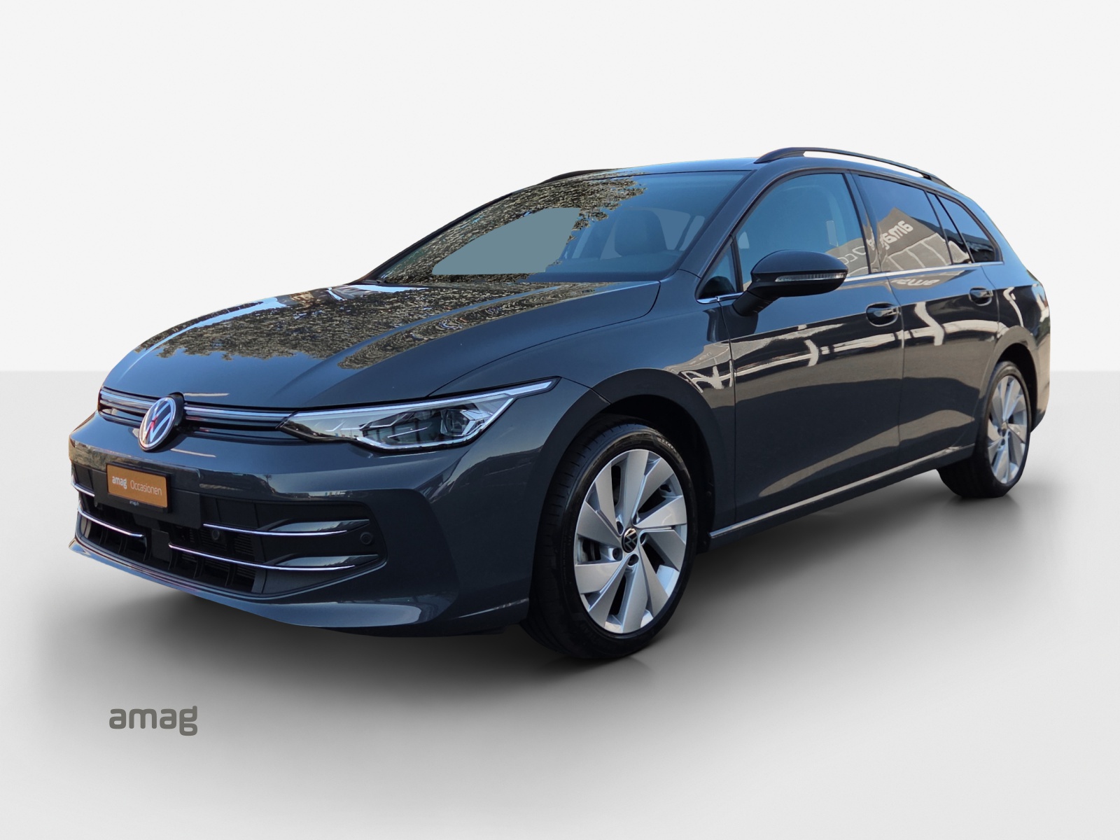VW Golf Variant 2.0 TDI Style DSG-image-0