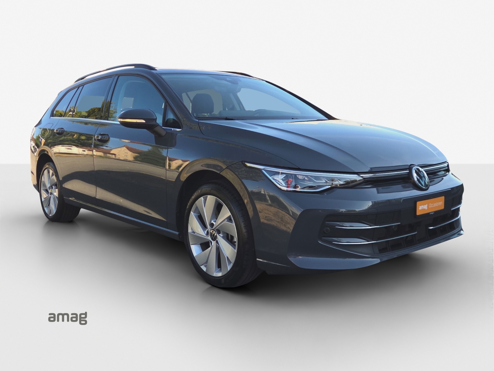 VW Golf Variant 2.0 TDI Style DSG-image-5