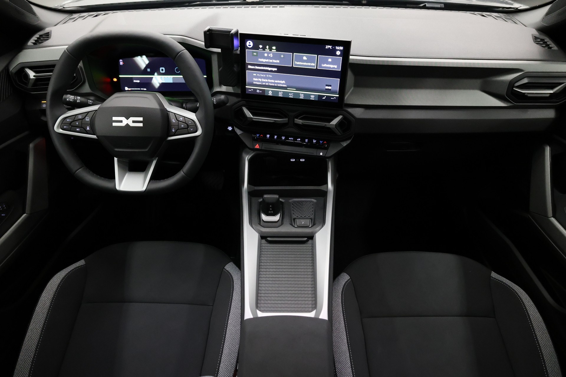 DACIA Bigster 1.8 Hybrid Journey-image-13