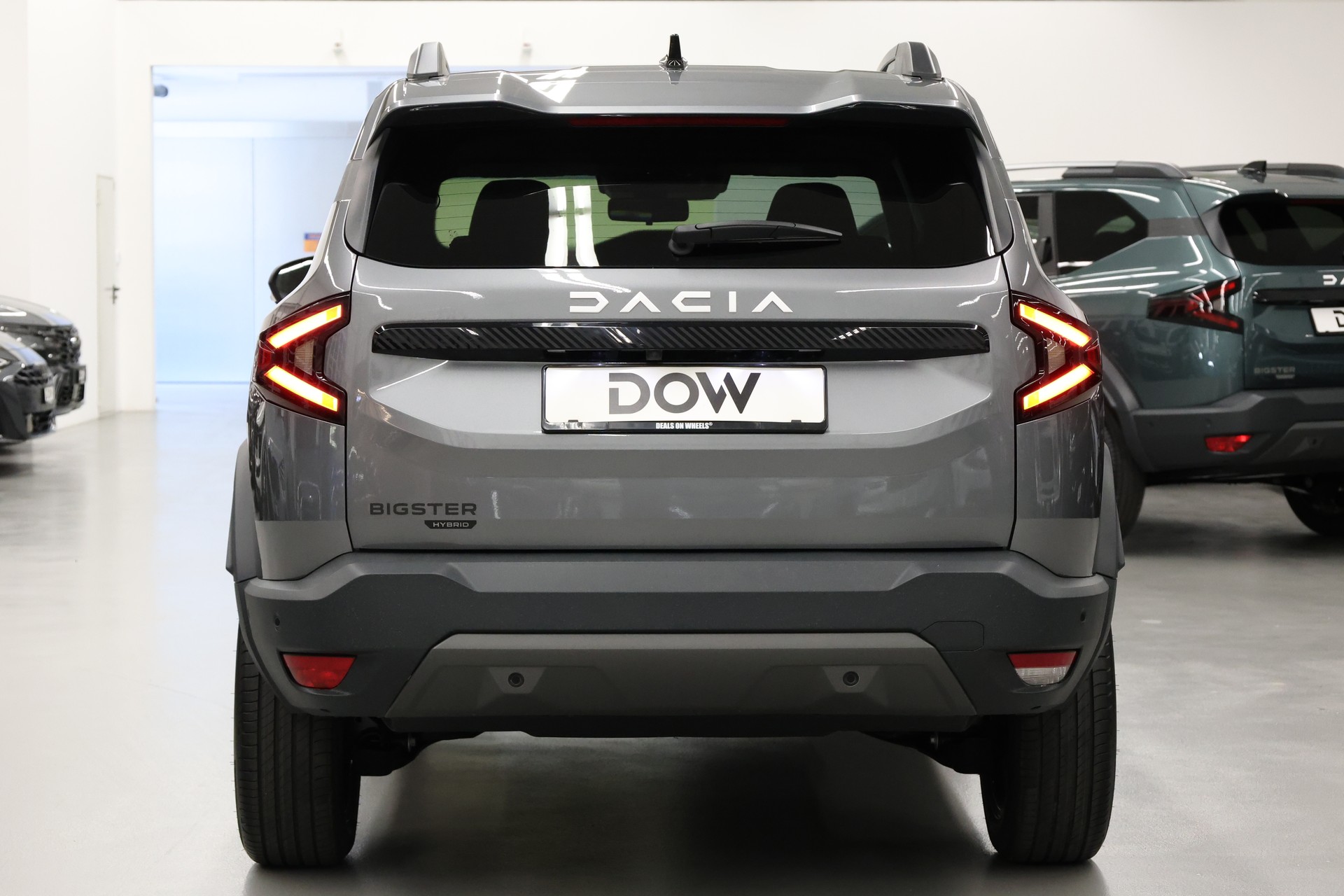 DACIA Bigster 1.8 Hybrid Journey-image-7