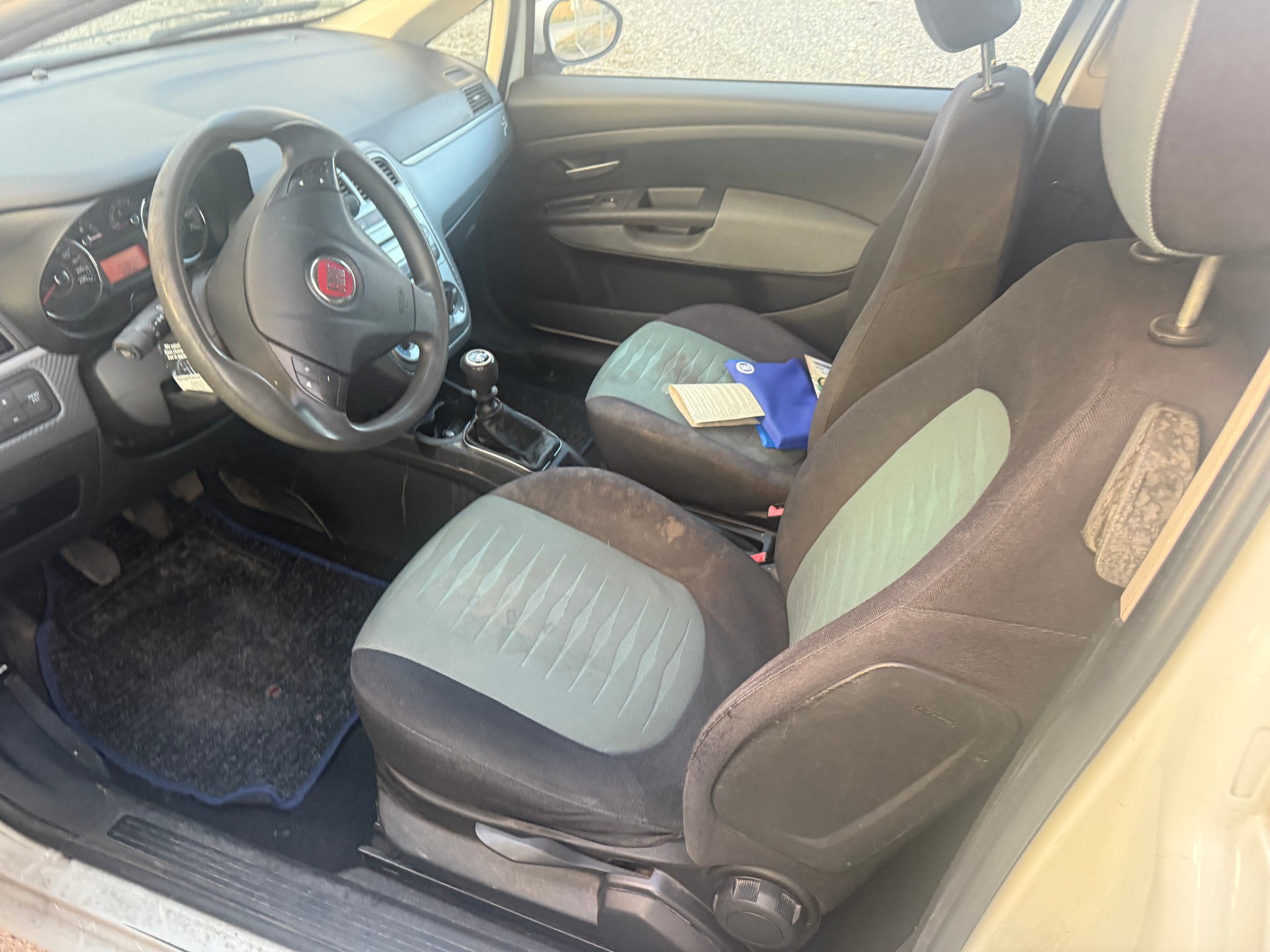 FIAT Punto 1.4 Dynamic-image-5