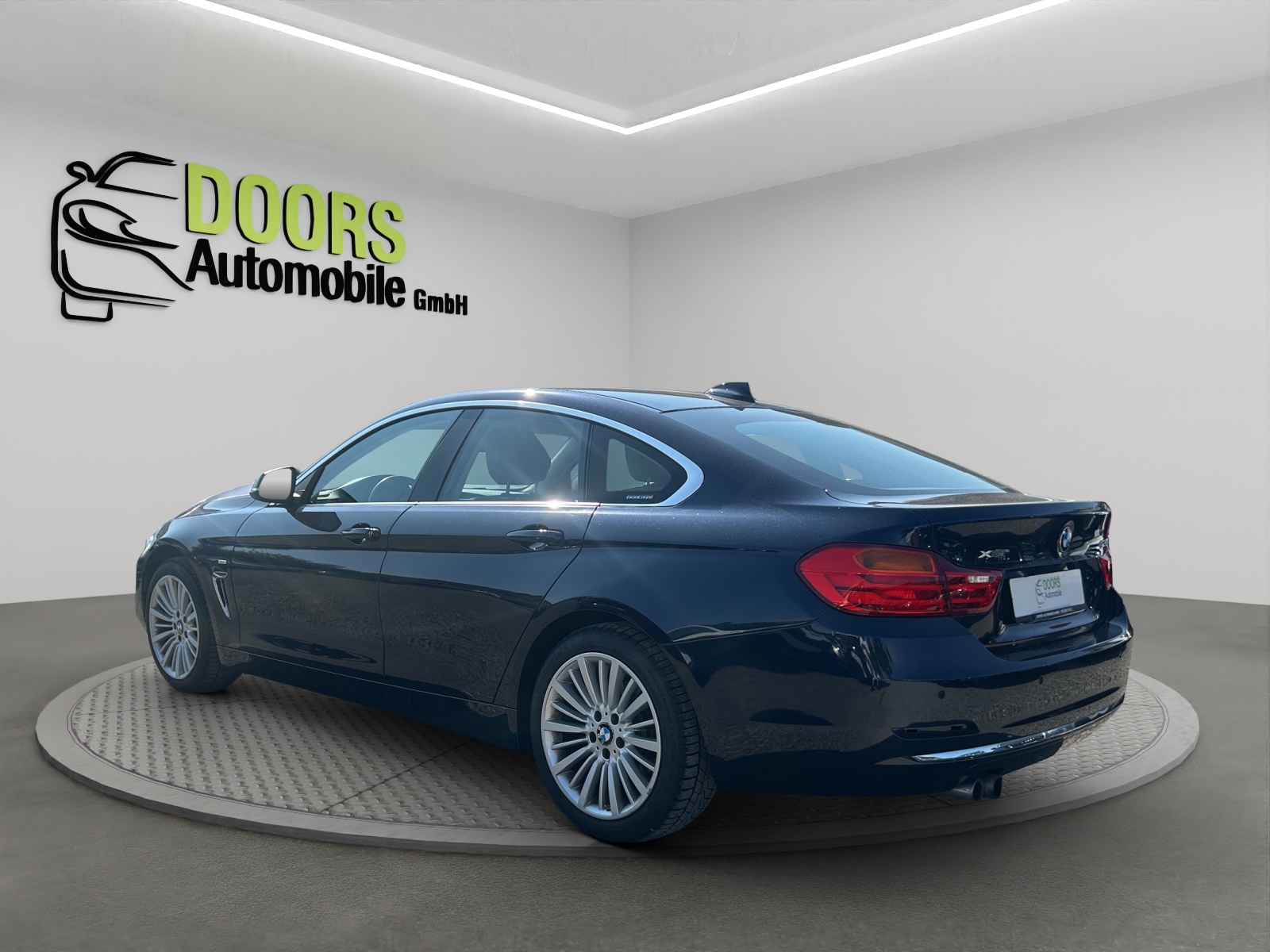 BMW 428i Gran Coupé xDrive Luxury Line Steptronic-showroom-element-3