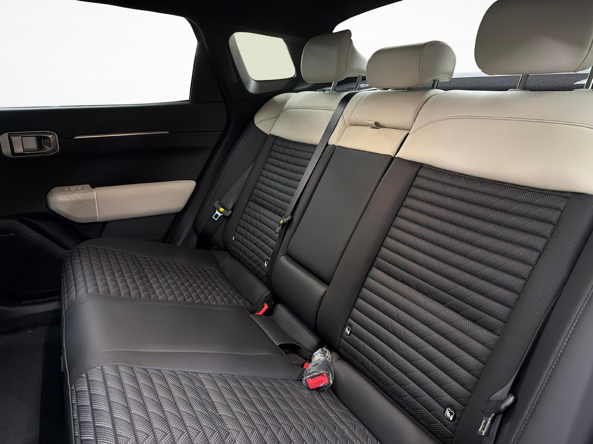 KIA EV4 Fastback 81 kWh GT-Line-image-10