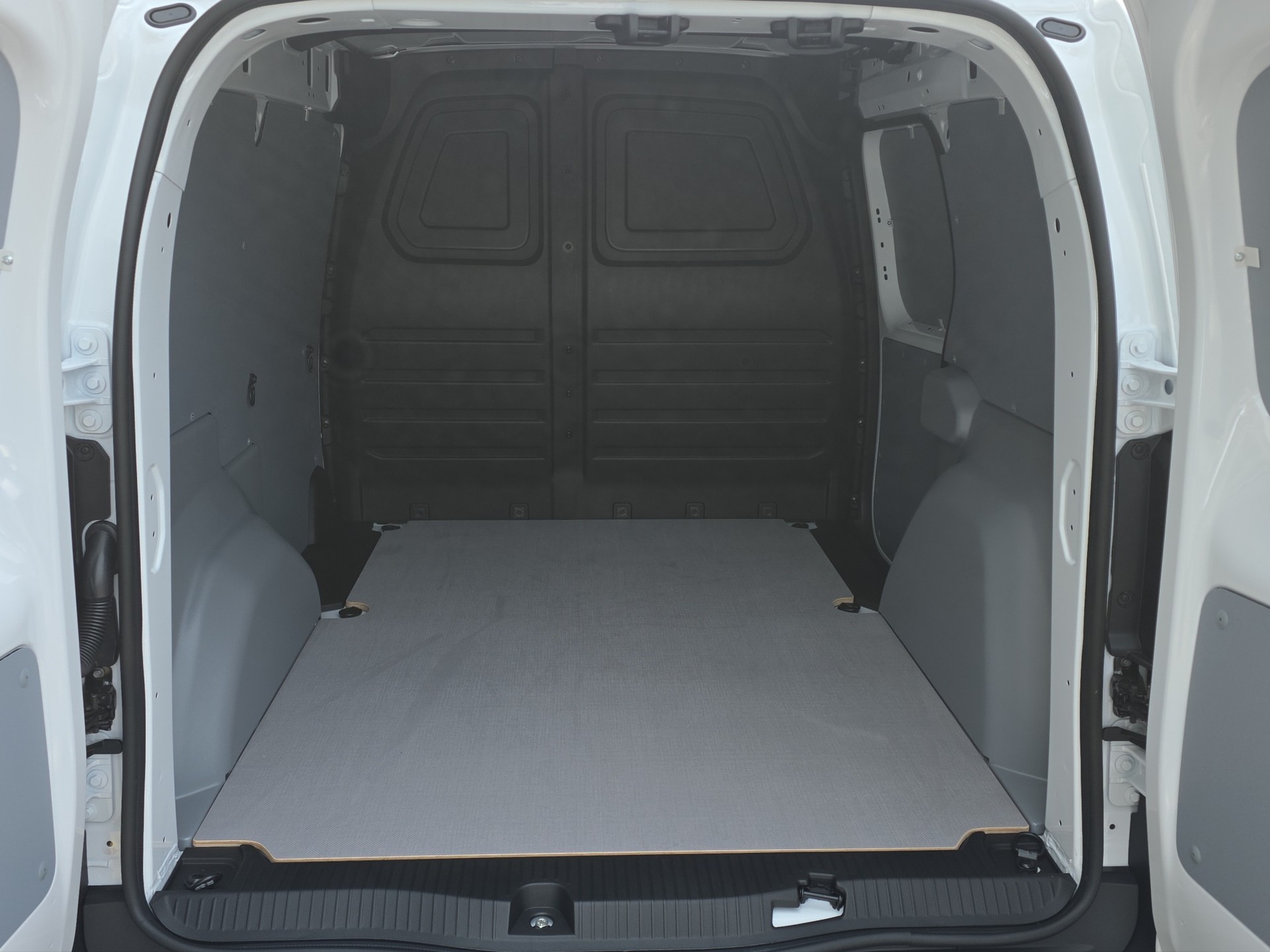 RENAULT Kangoo Van 1.3TCe Standard 130 PF Extra EDC-image-13