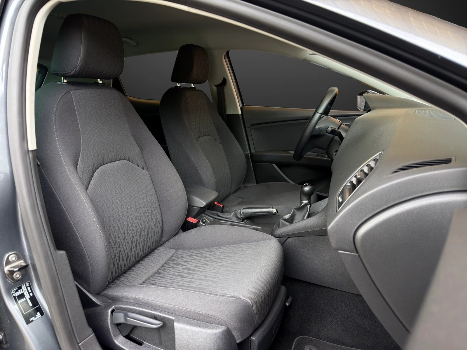 SEAT Leon 1.4 TSI Style-image-8