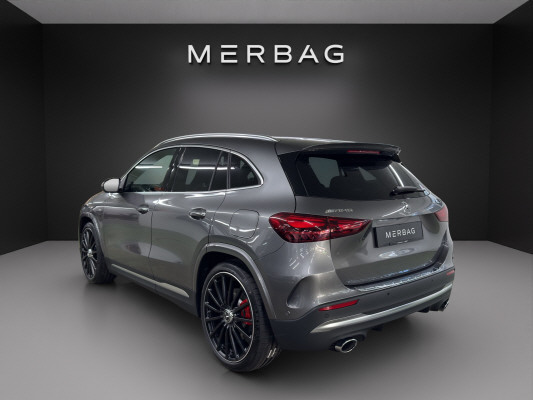 MERCEDES-BENZ GLA AMG 35 4Matic 8G-DCT-image-3