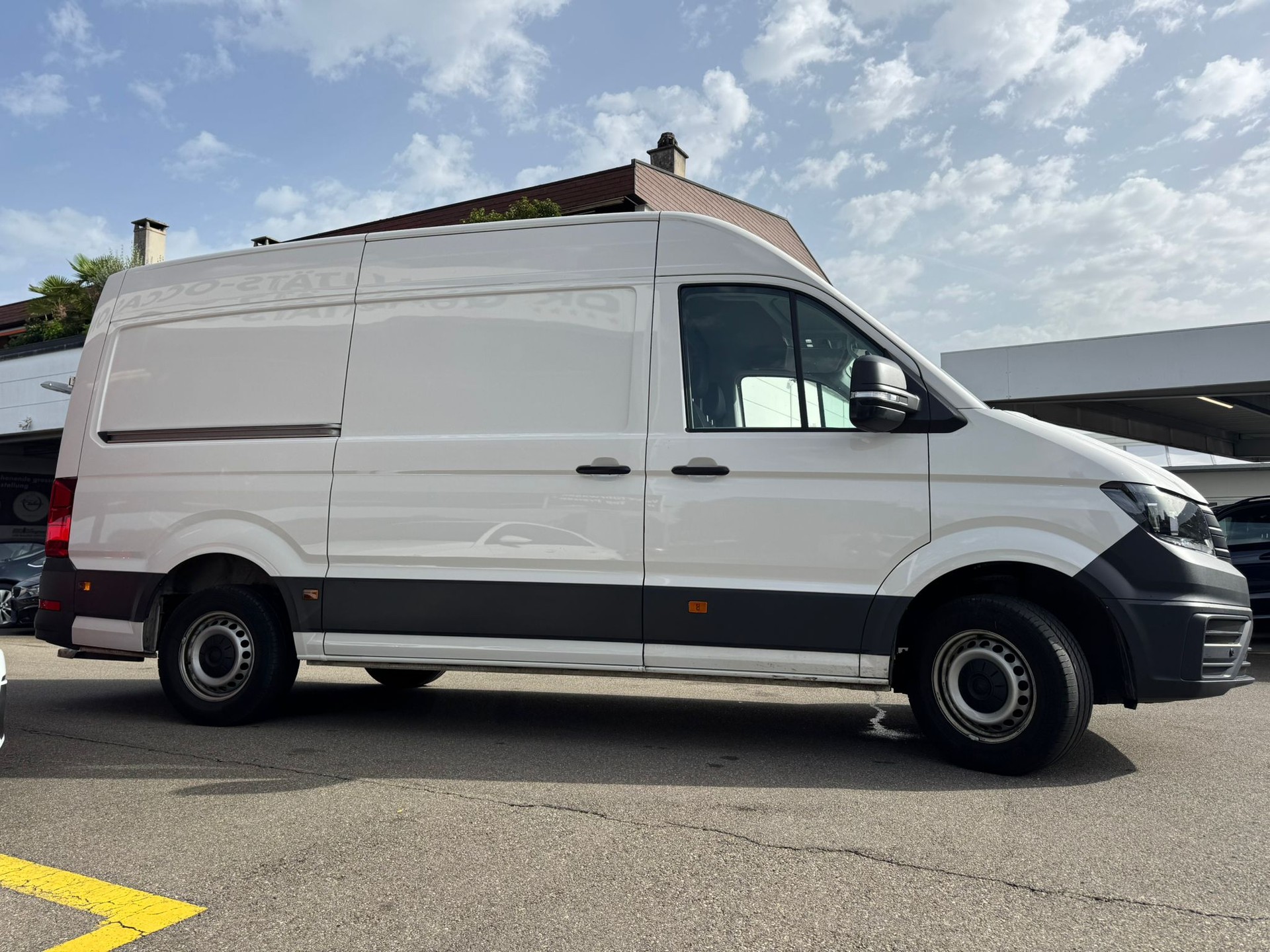 VW Crafter 35 2.0 TDI L3 4Motion-image-5