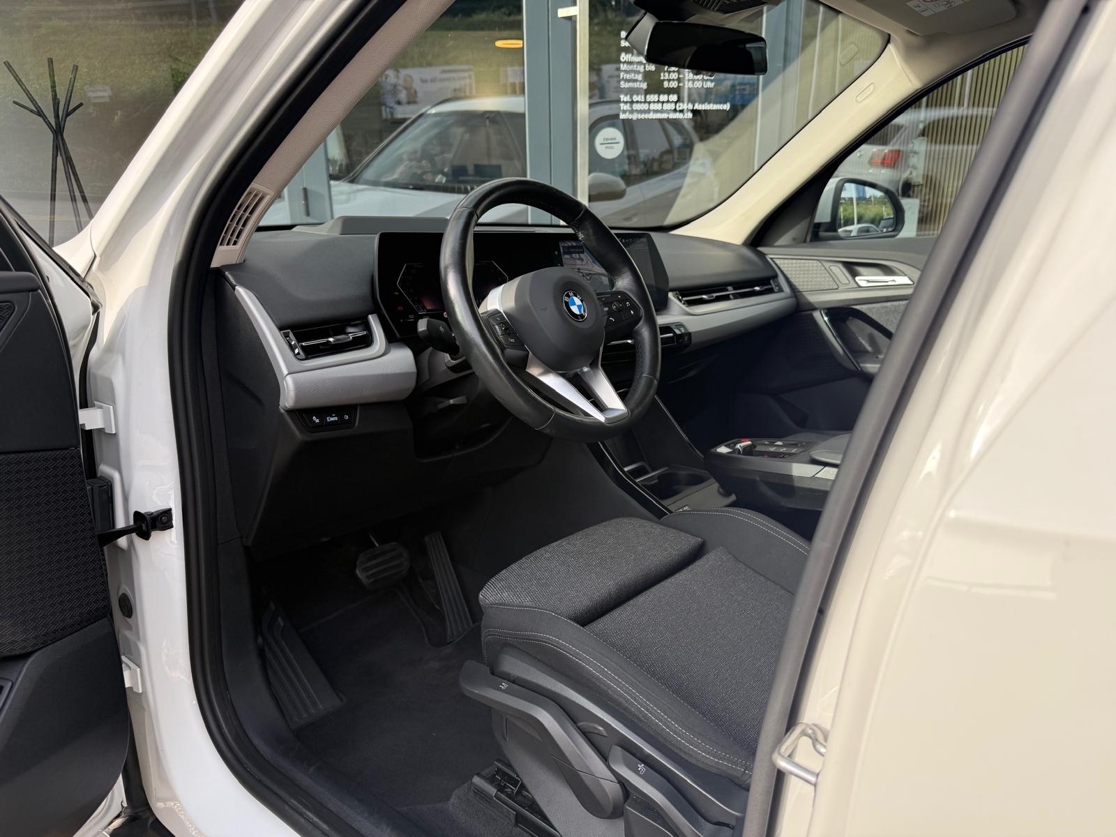 BMW X1 xDrive 20d 48V Kamera 360° ** Anh-Kupplung ** Sitzheizung ** H-UP-Disp ** PDC V+H ** Neues Modell 2023 **-image-4
