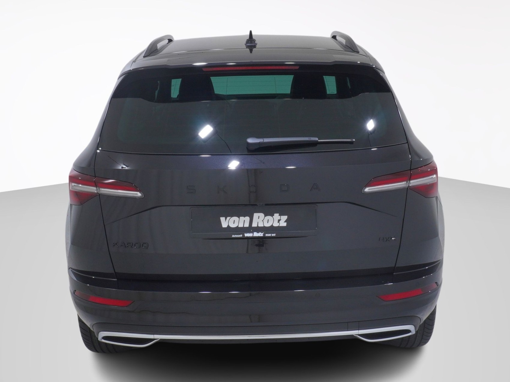 SKODA Karoq 2.0 TDI SportLine DSG 4x4-image-2