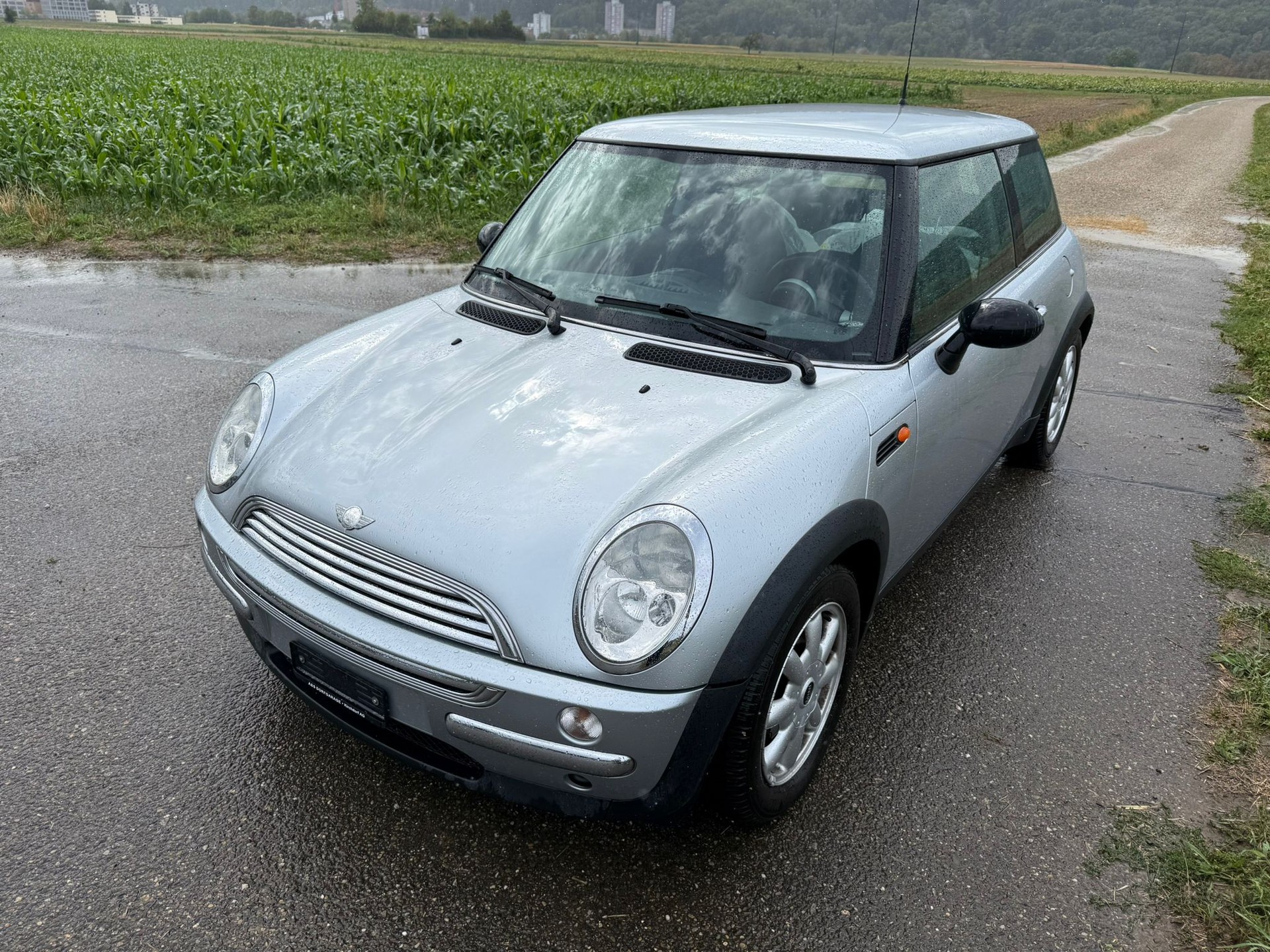 MINI One-image-0