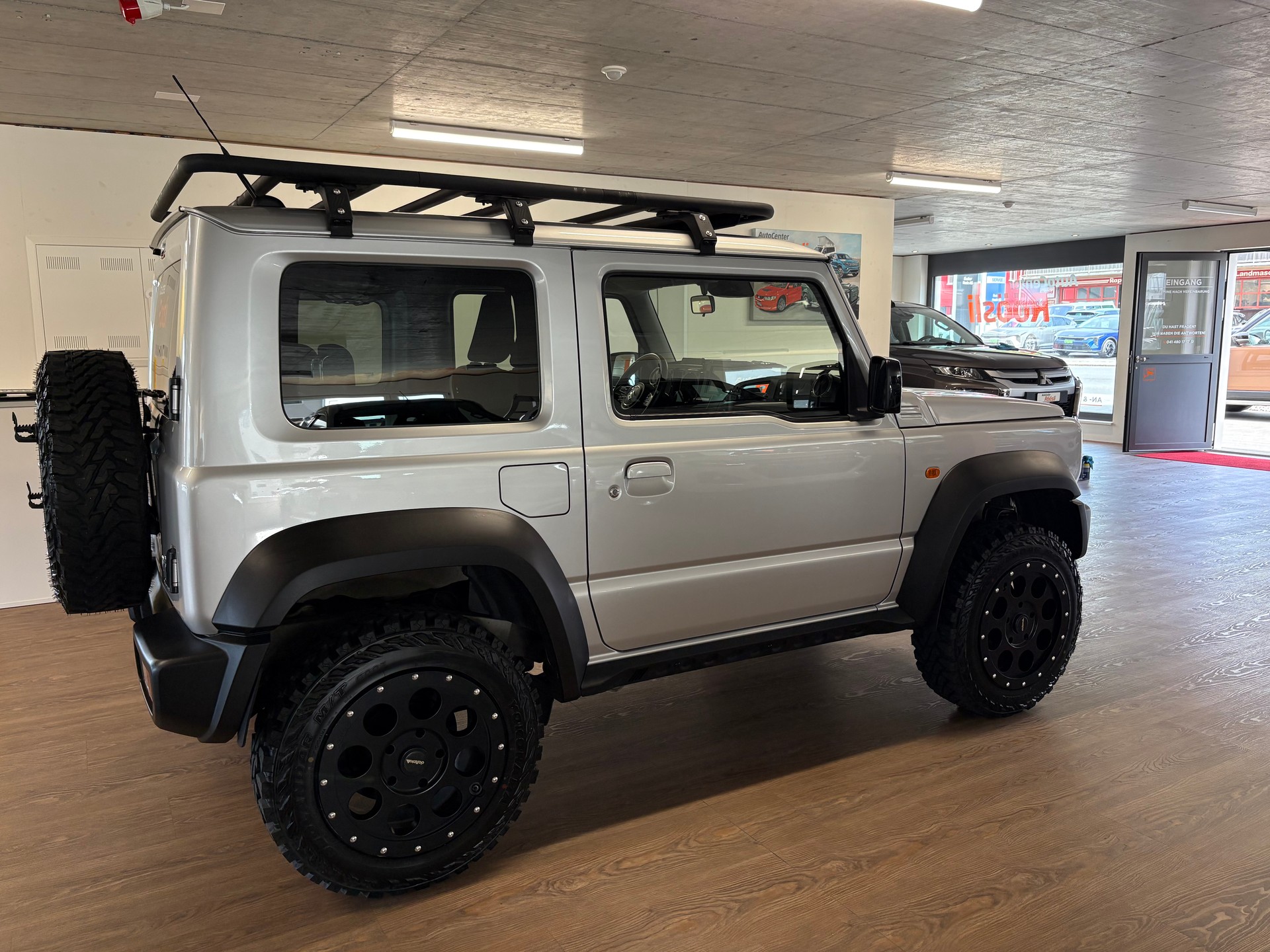 SUZUKI Jimny 1.5 Compact Top 4x4 AVUS-Edition-image-5