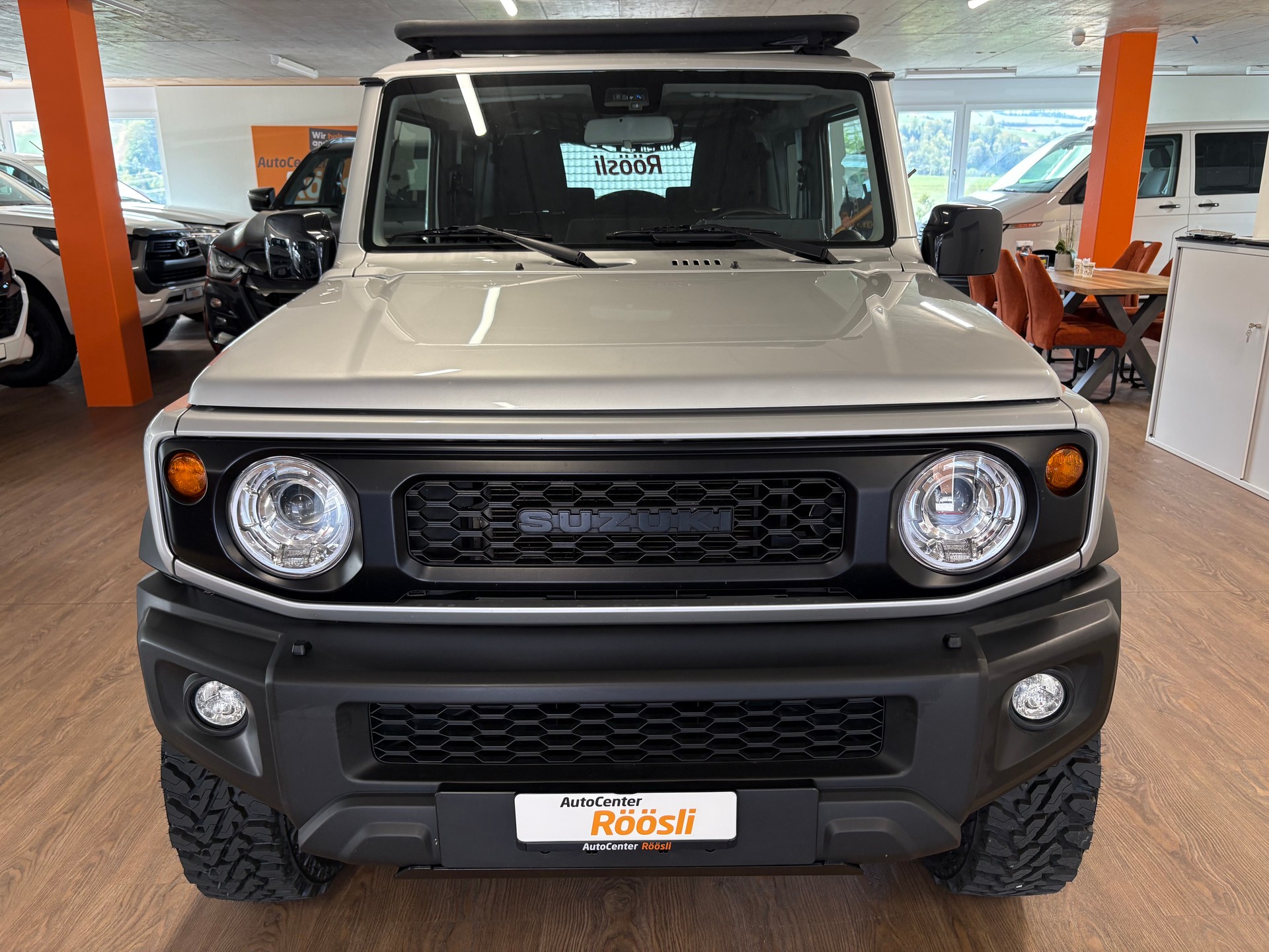 SUZUKI Jimny 1.5 Compact Top 4x4 AVUS-Edition-image-8