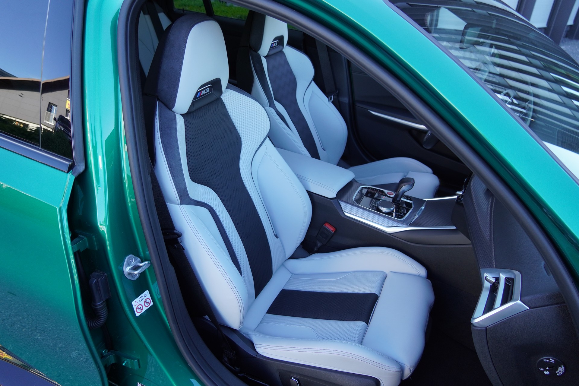 BMW M3 Touring xDrive Competition M-image-8