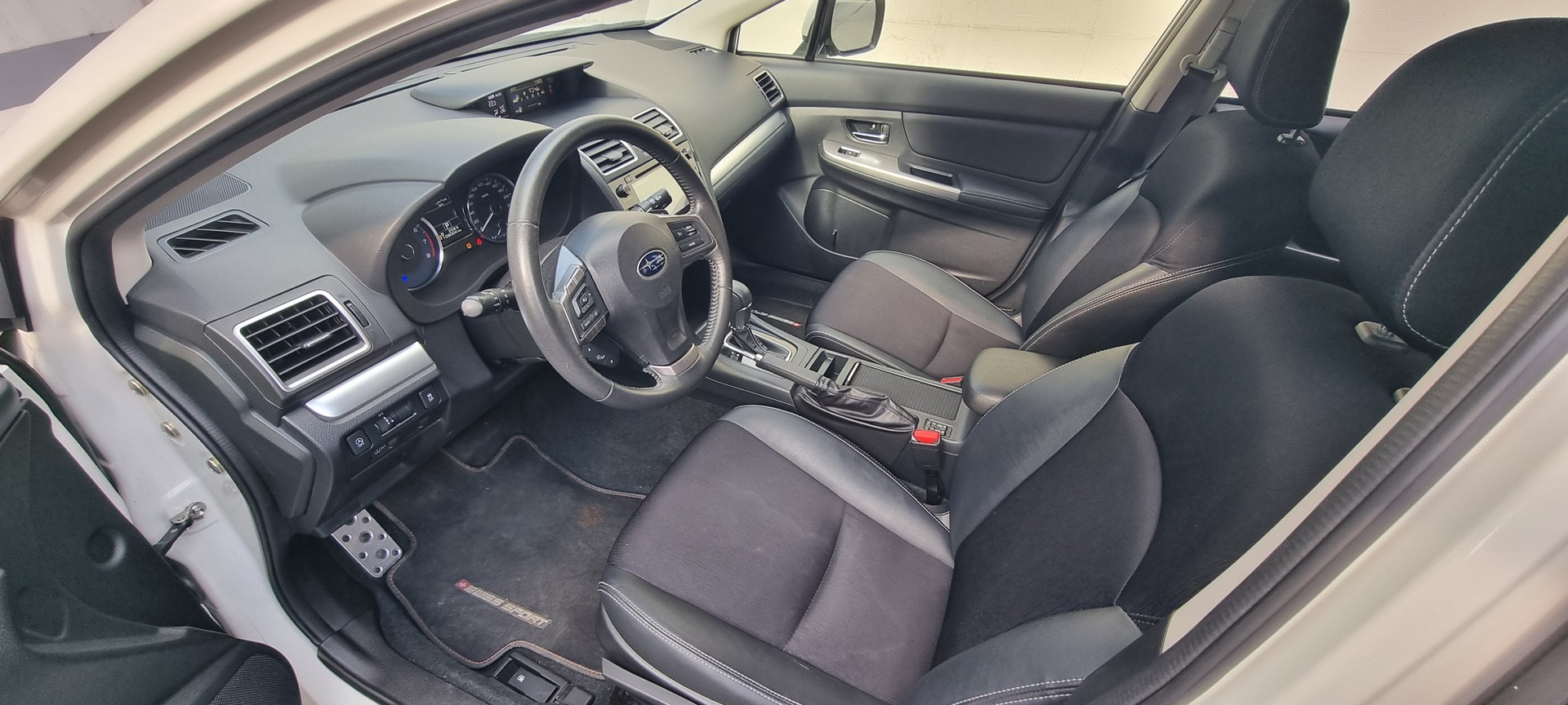 SUBARU Impreza 2.0 Swiss Sport-image-7