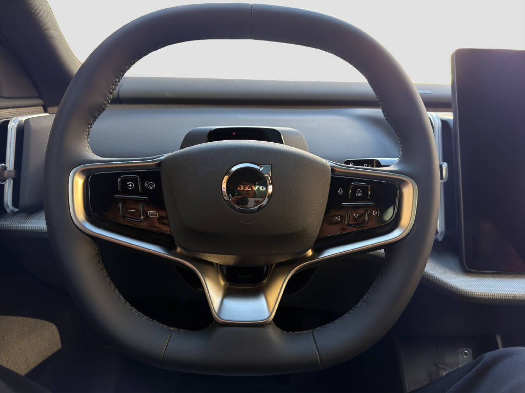 VOLVO EX 30 P8 Ultra AWD-image-8