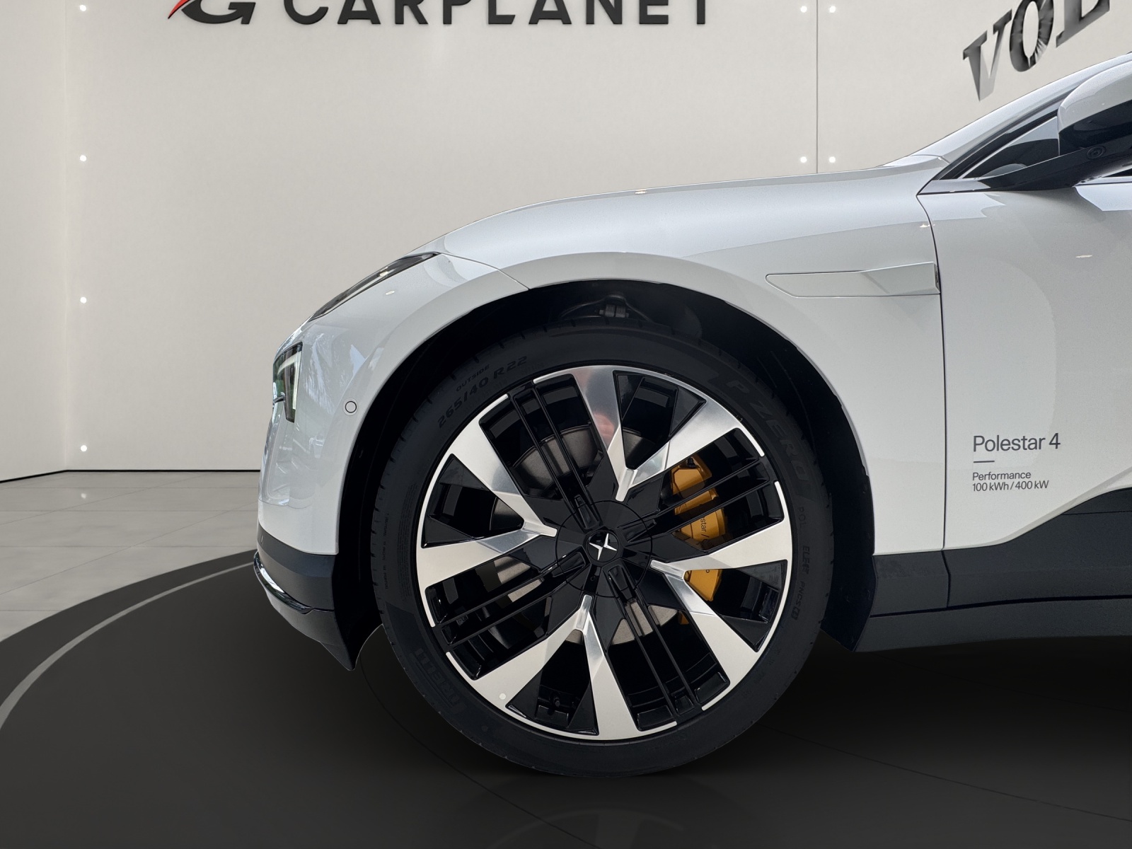 POLESTAR 4 Long Range Dual Motor Performance Prime-image-8