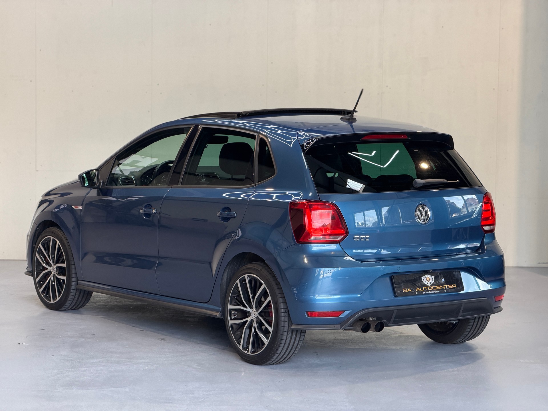 VW Polo 1.8 TSI GTI DSG-image-5