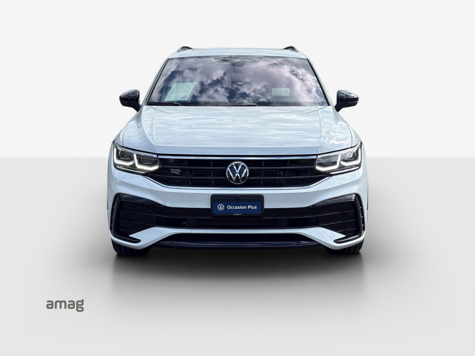 VW Tiguan 2.0TSI R-Line 4Motion DSG-image-6