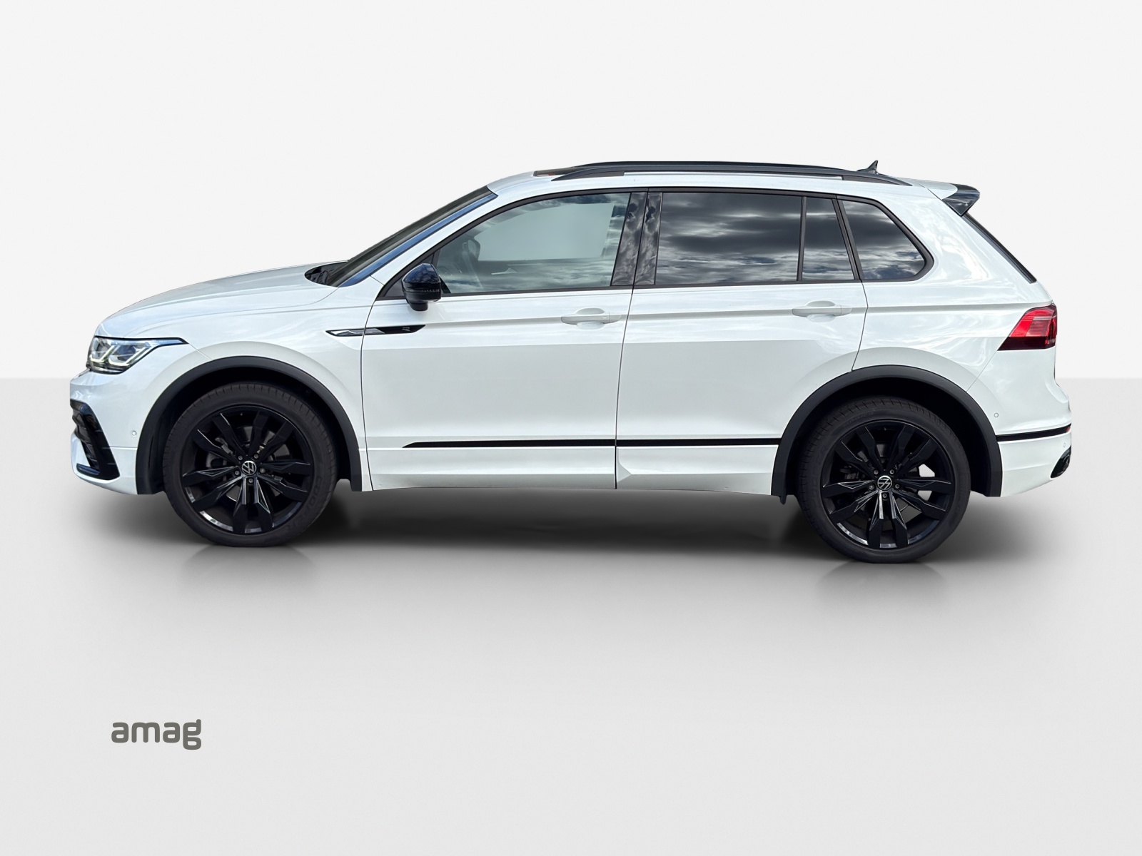 VW Tiguan 2.0TSI R-Line 4Motion DSG-image-1