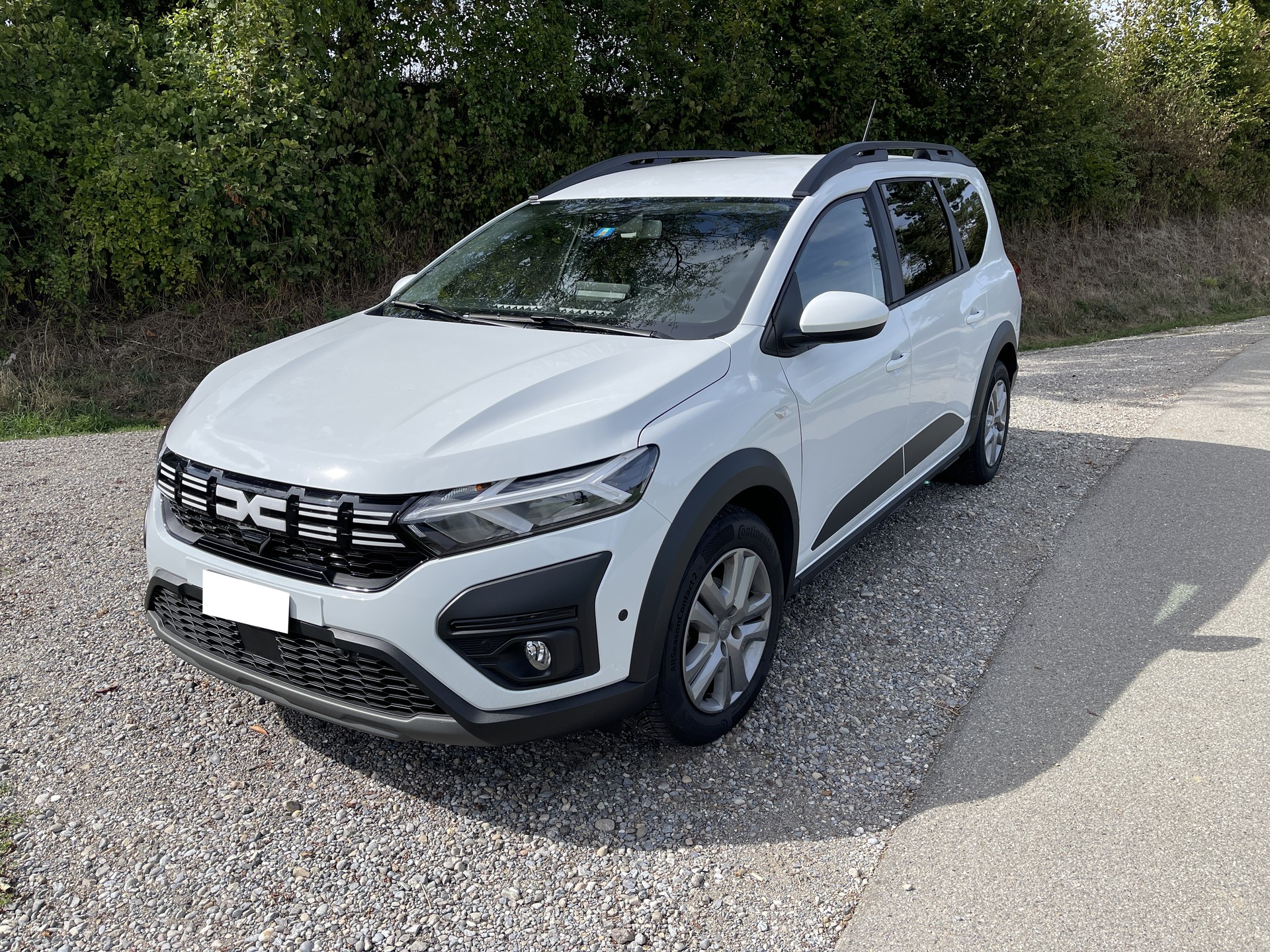DACIA 1.0 TCe Comfort-image-0