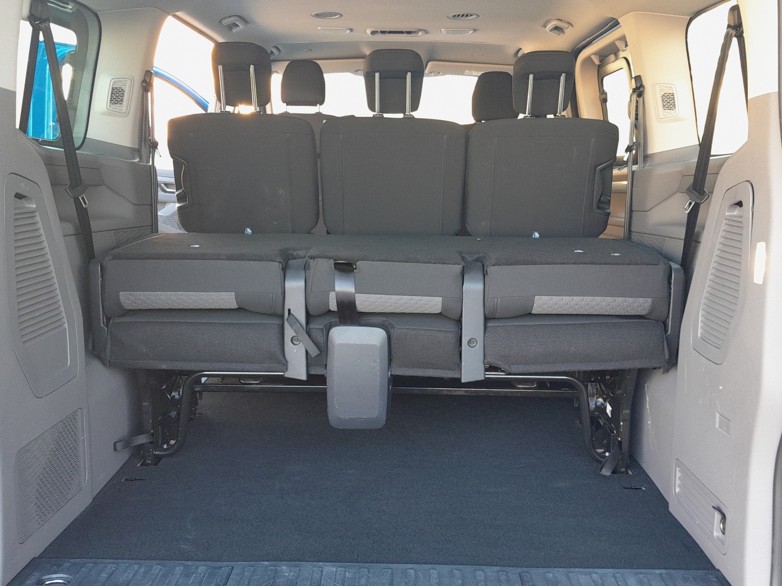 VW Caravelle 2.0 TDI Life Aut.8-image-12