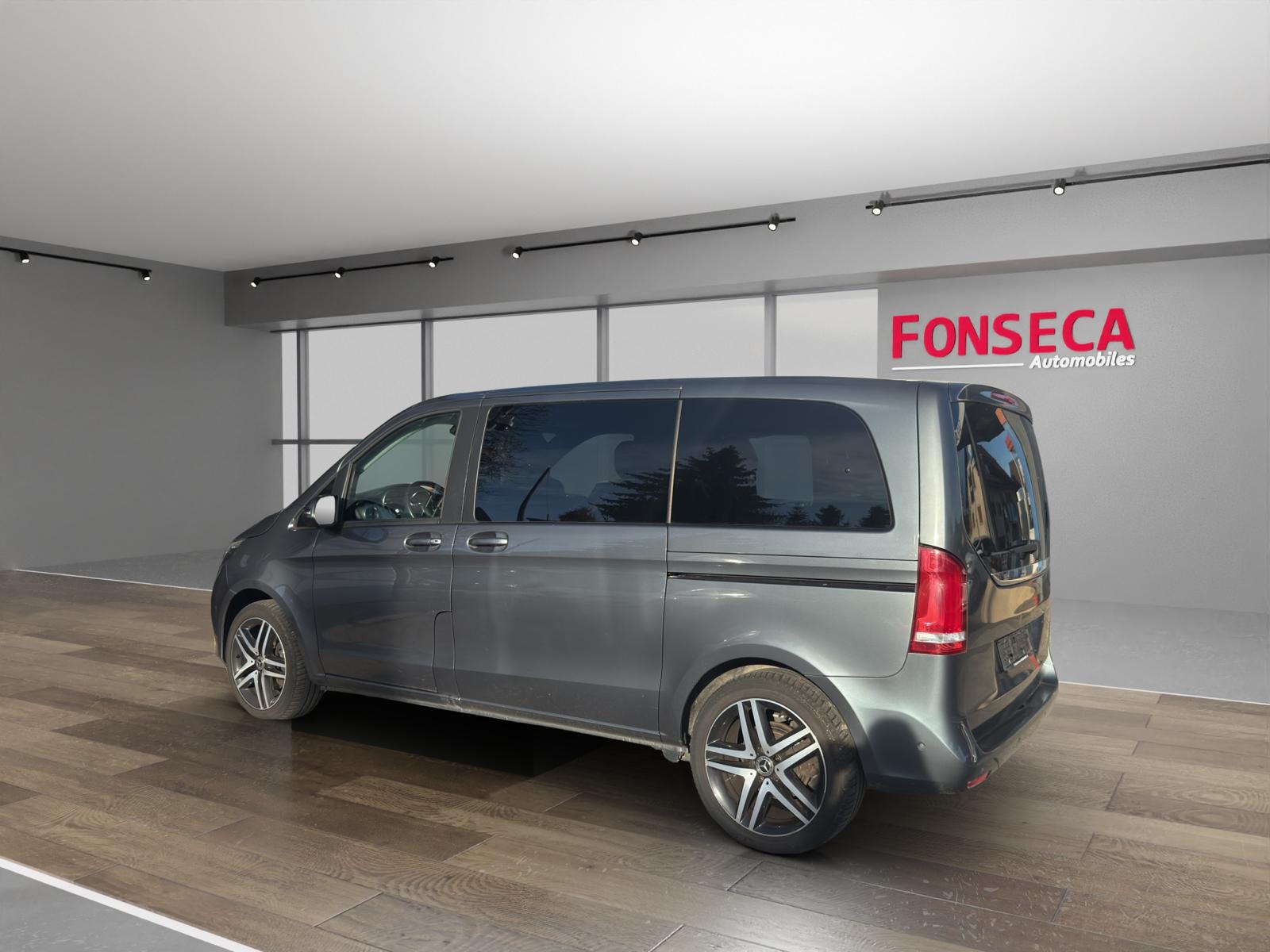 MERCEDES-BENZ V 250 d lang 4Matic 7G-Tronic-image-3