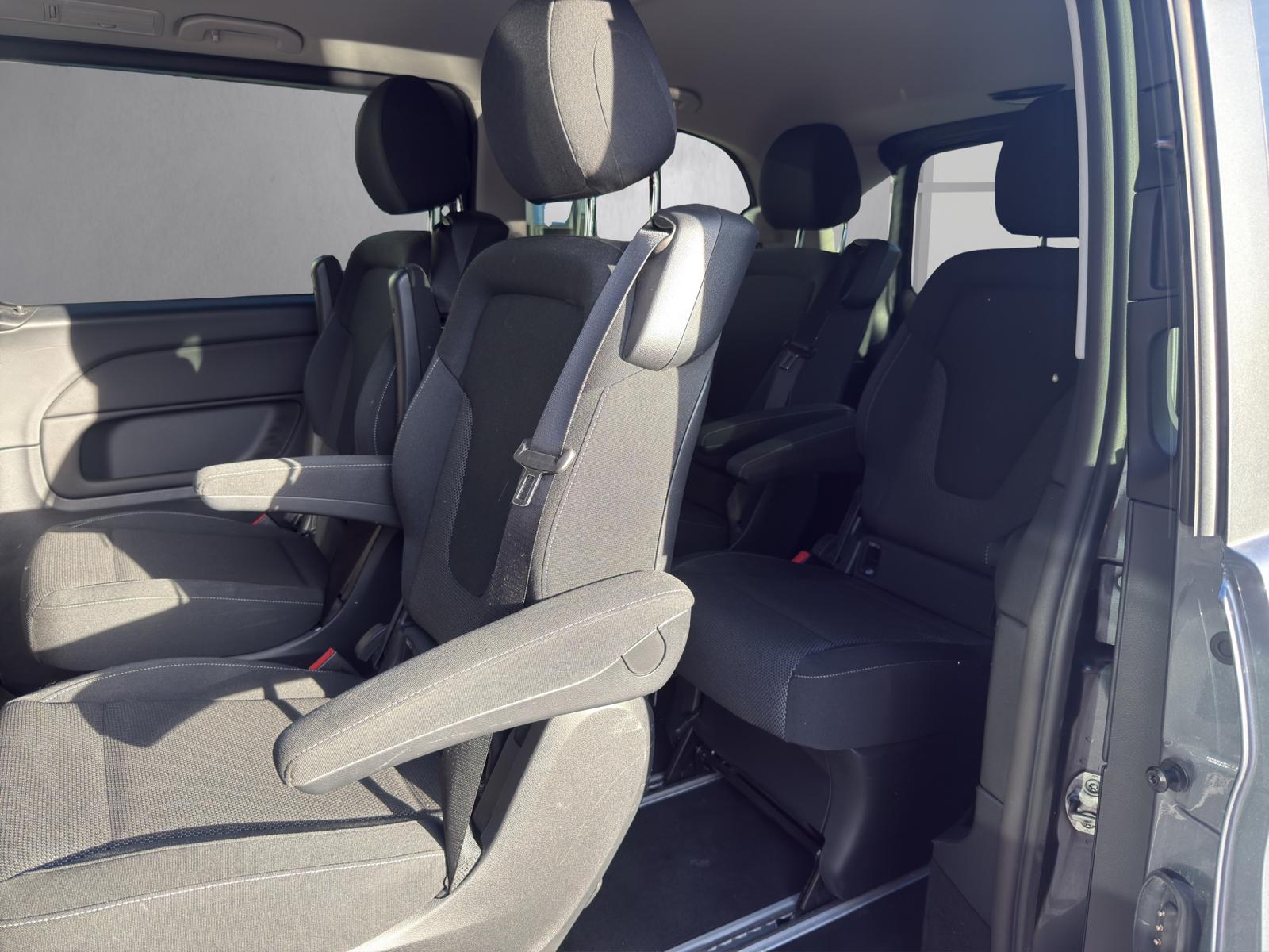 MERCEDES-BENZ V 250 d lang 4Matic 7G-Tronic-image-10