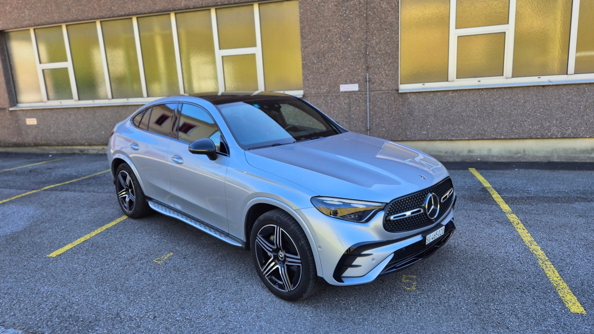 MERCEDES-BENZ GLC 400 e AMG Line 4matic coupe-image-1