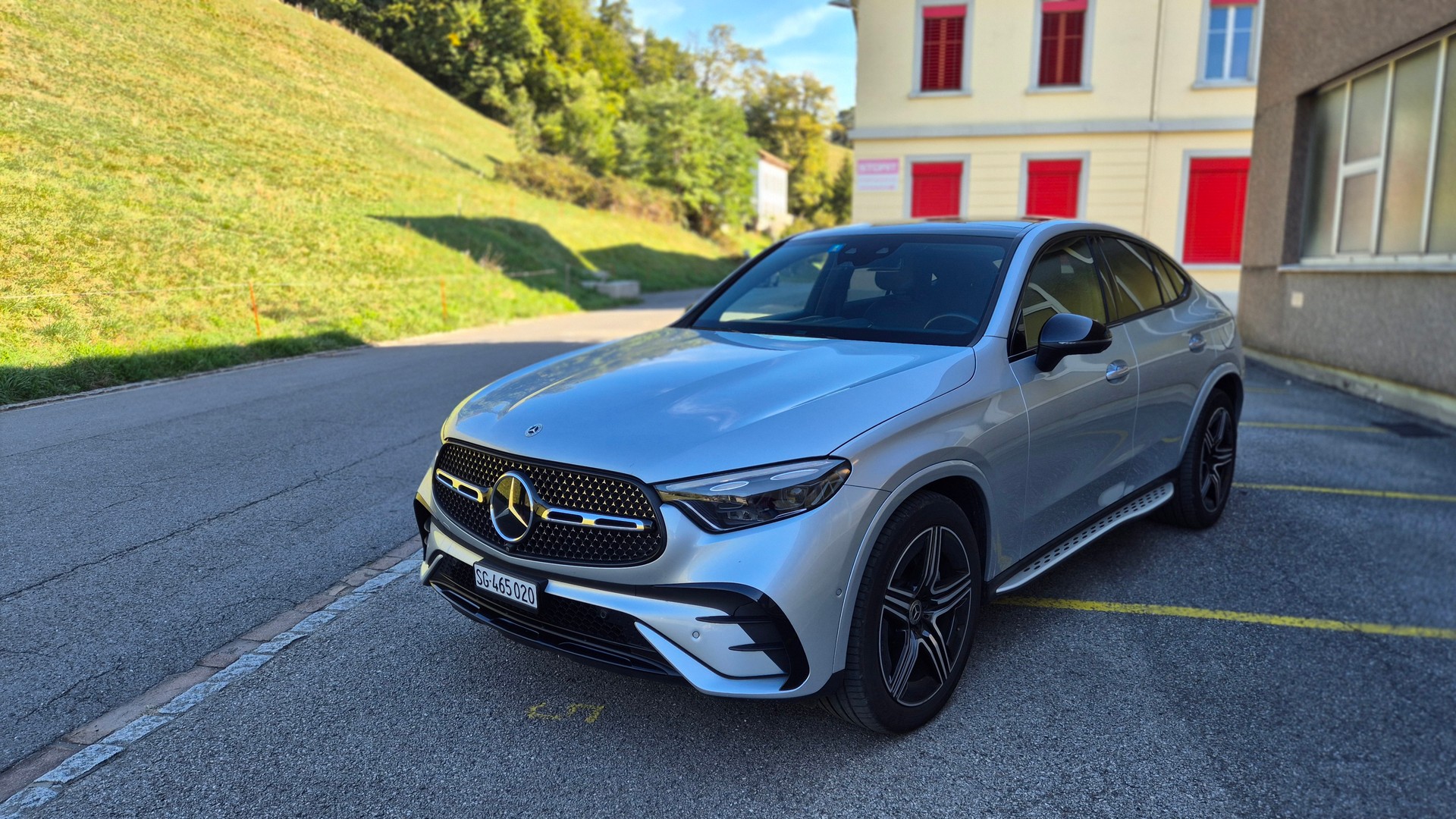 MERCEDES-BENZ GLC 400 e AMG Line 4matic coupe-image-0