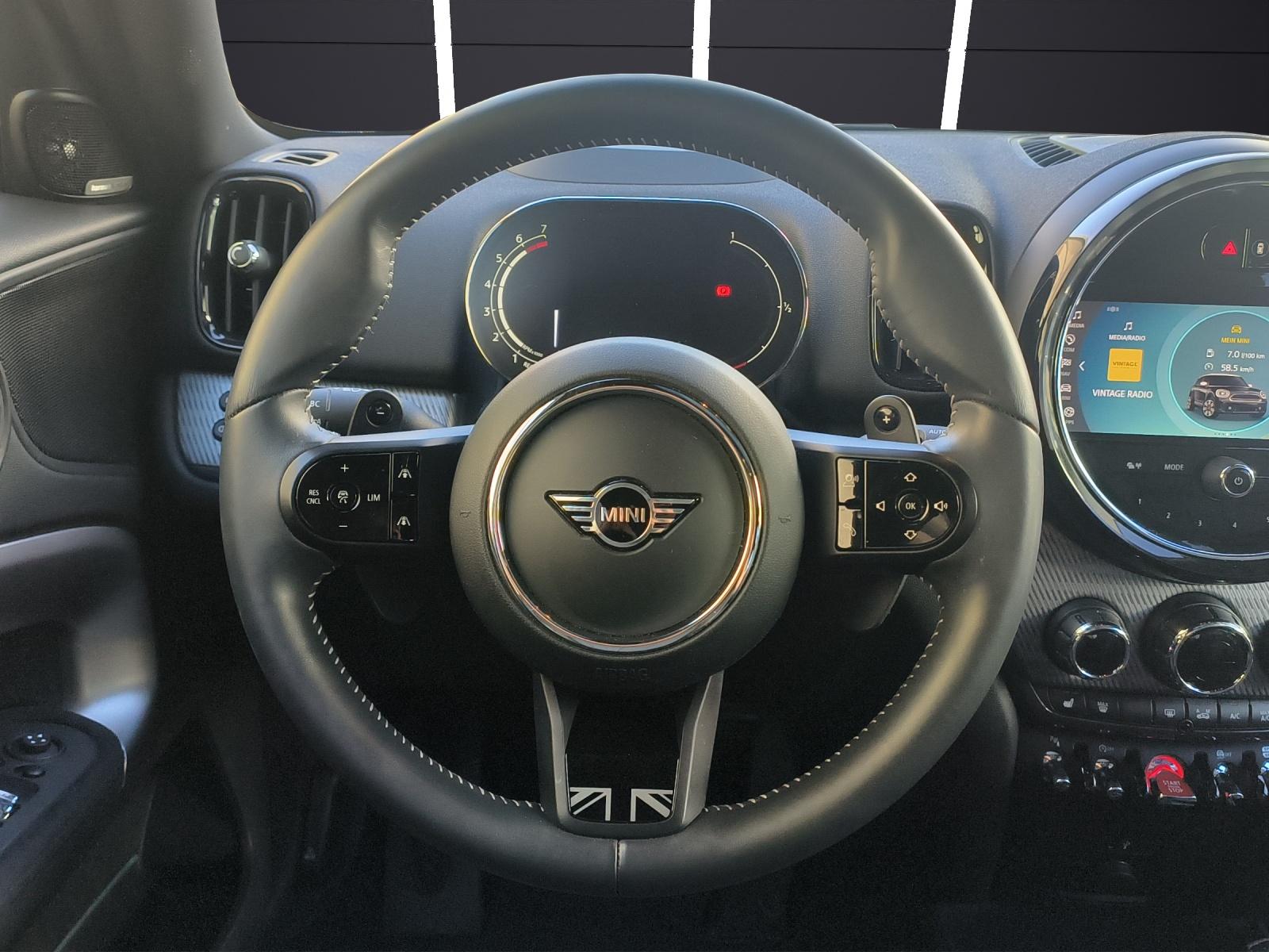 MINI Countryman F60 2.0i Cooper S SAG ALL4-image-15