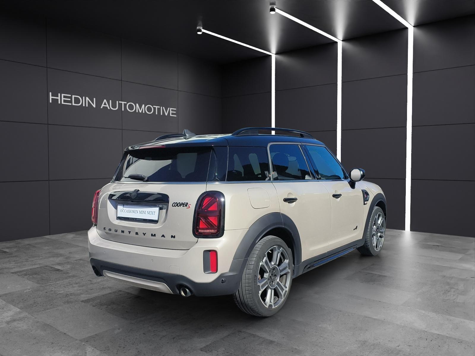 MINI Countryman F60 2.0i Cooper S SAG ALL4-image-4