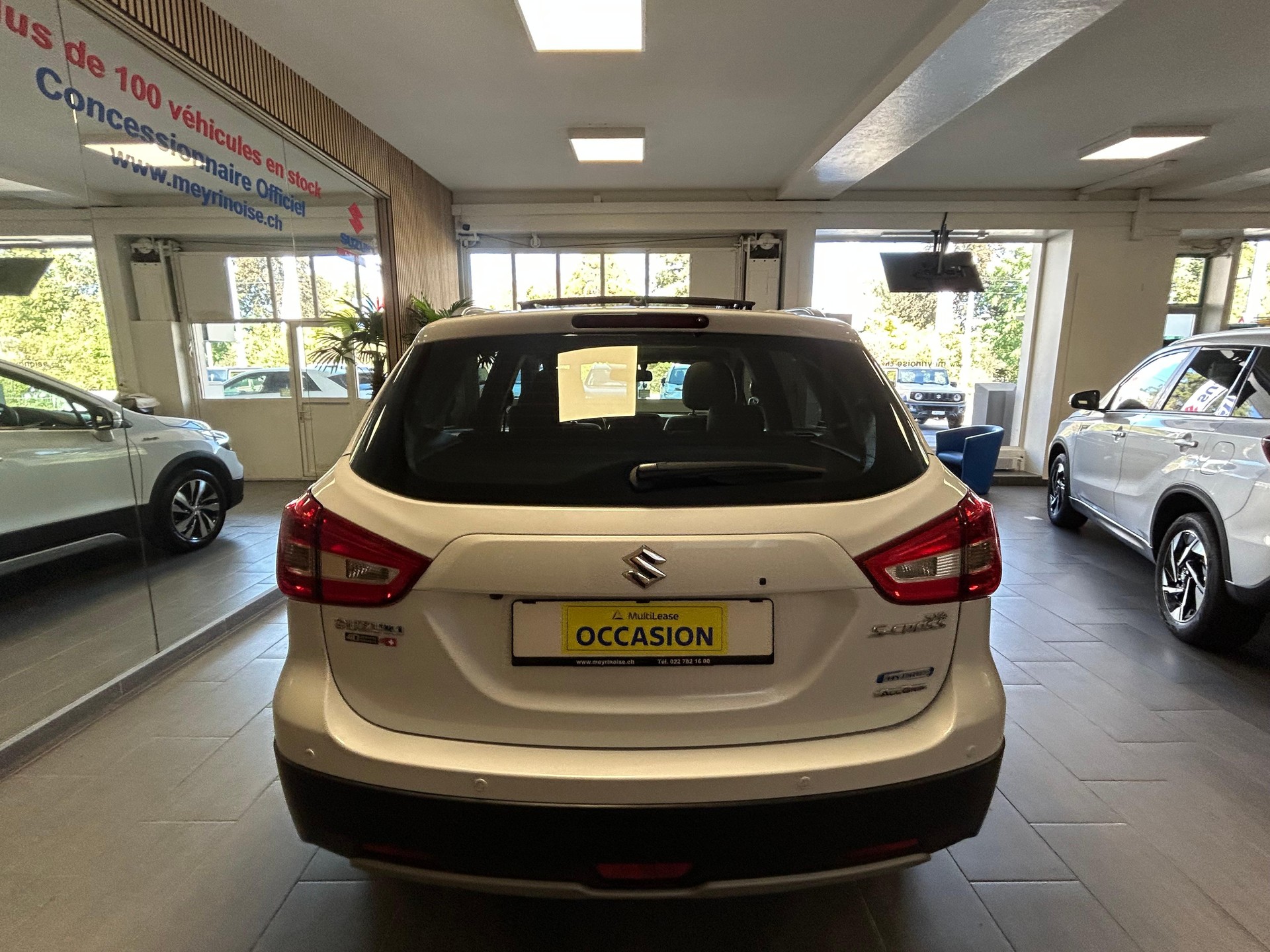 SUZUKI SX4 S-Cross 1.4 T Piz Sulai Top Hybrid 4x4-image-6